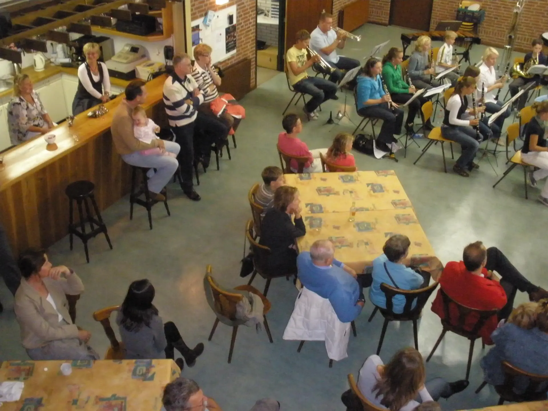 P9140182_album_Hof_Play_in_202208031256401
