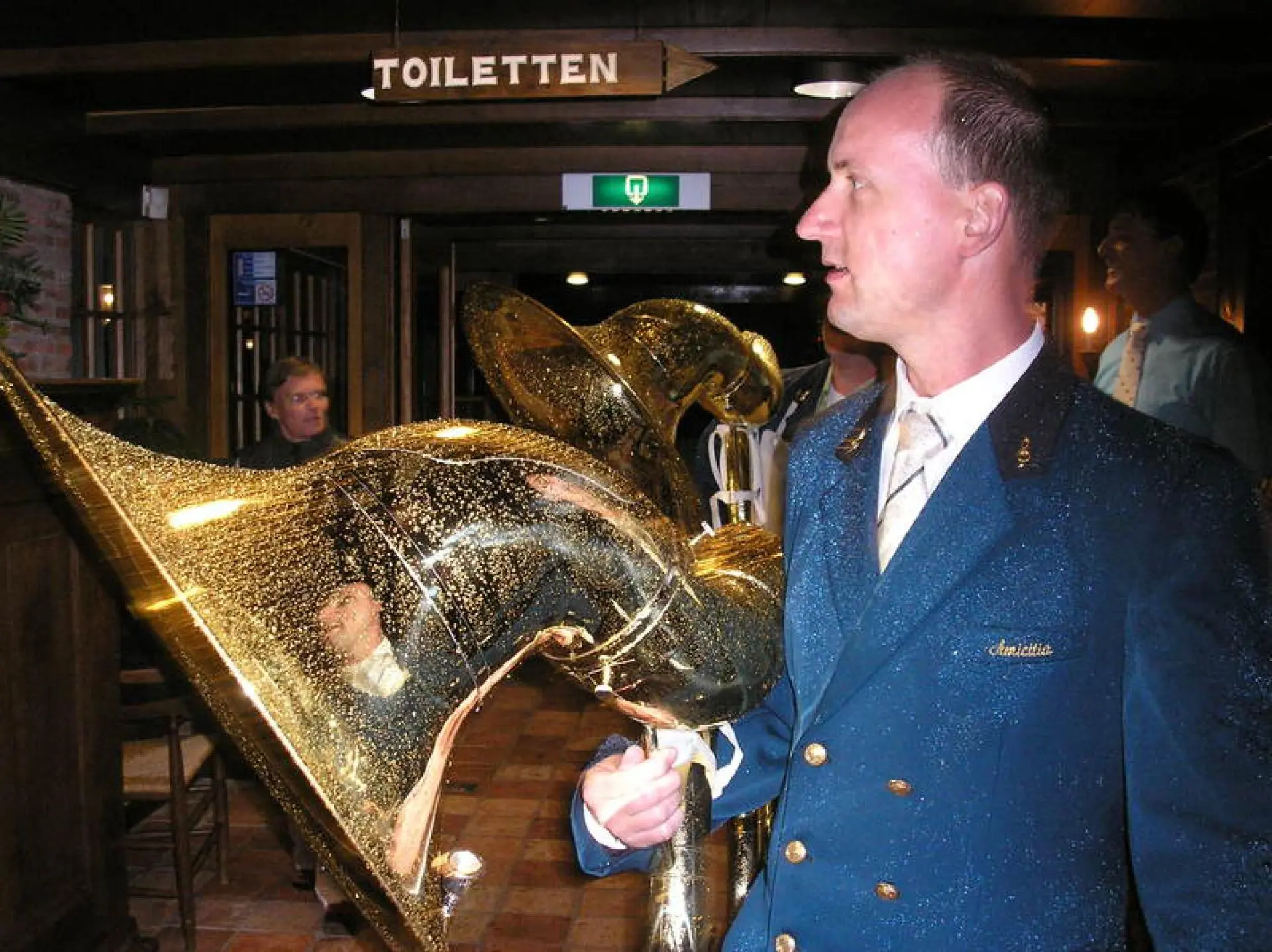 P9082592_album_Peter_Bakker_25_jr_getrouwd_202208031240421