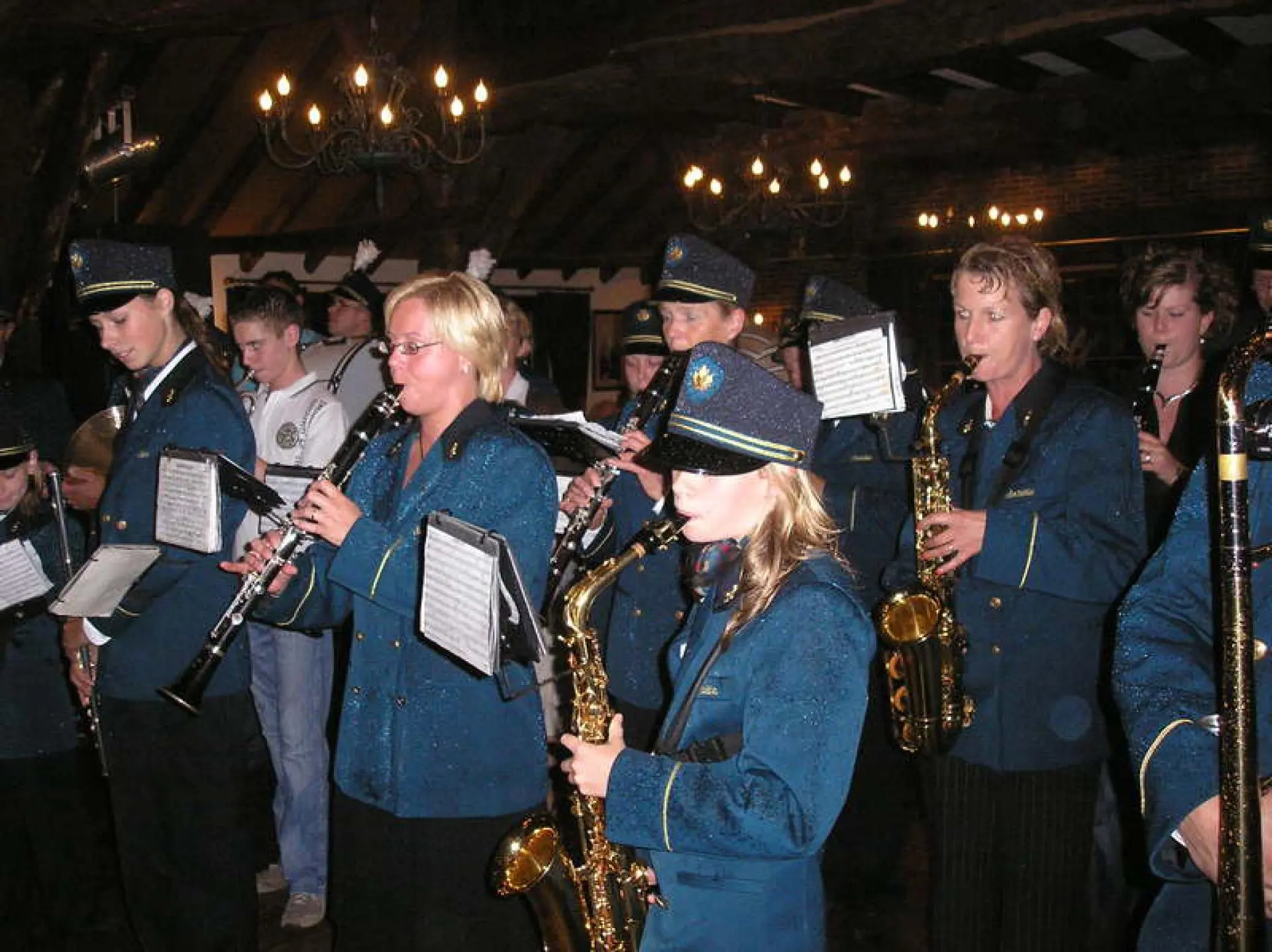 P9082609_album_Peter_Bakker_25_jr_getrouwd_202208031240421