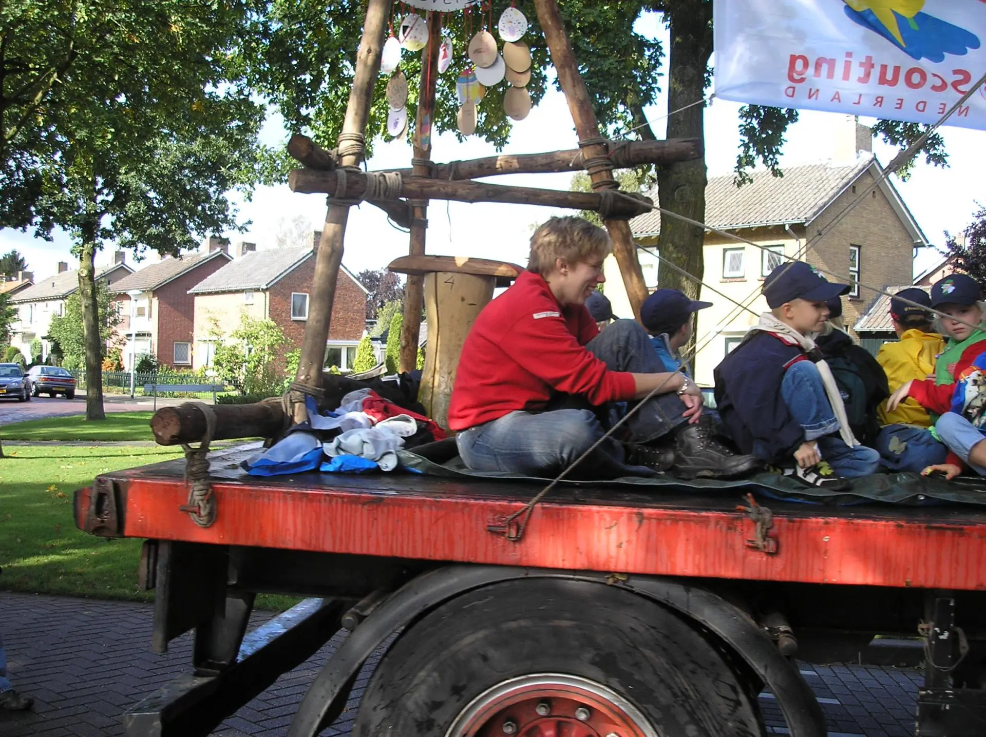 PA070610_album_Optocht_scouting_60_jaar_202109231622311