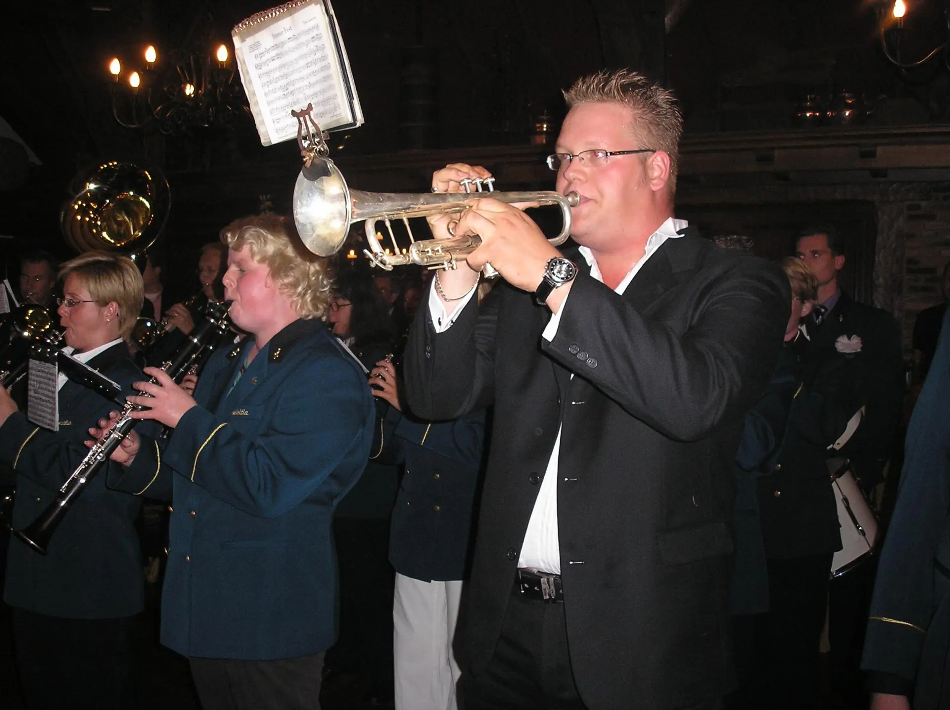 P9080276_album_Serenade_bruiloft_Miriam_en_bart_202109231620281