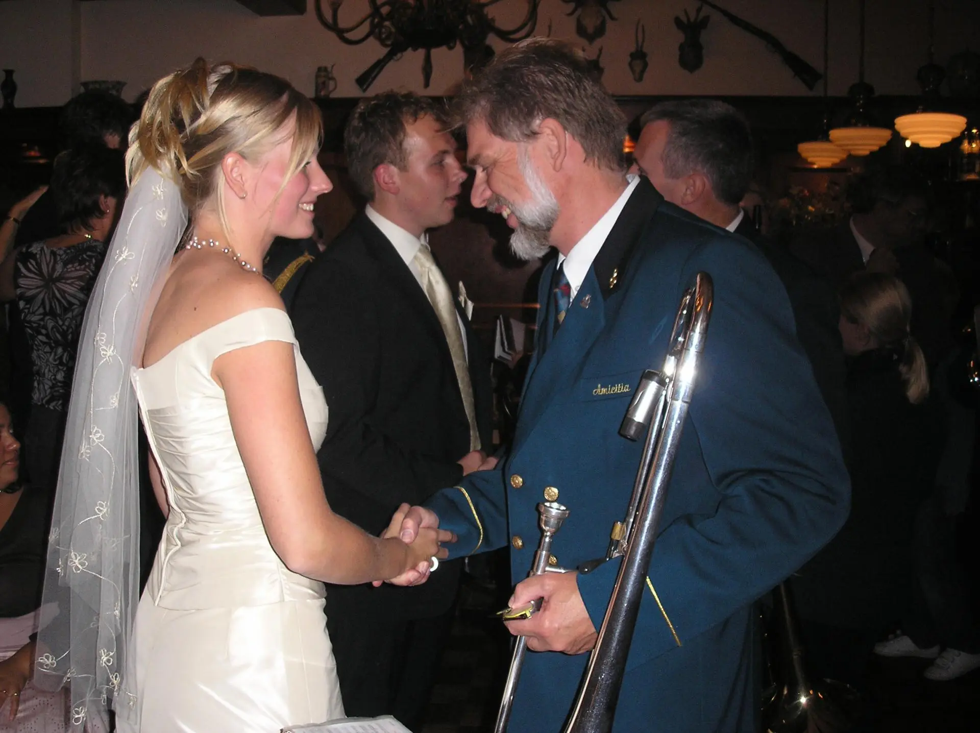P9080280_album_Serenade_bruiloft_Miriam_en_bart_202109231620281
