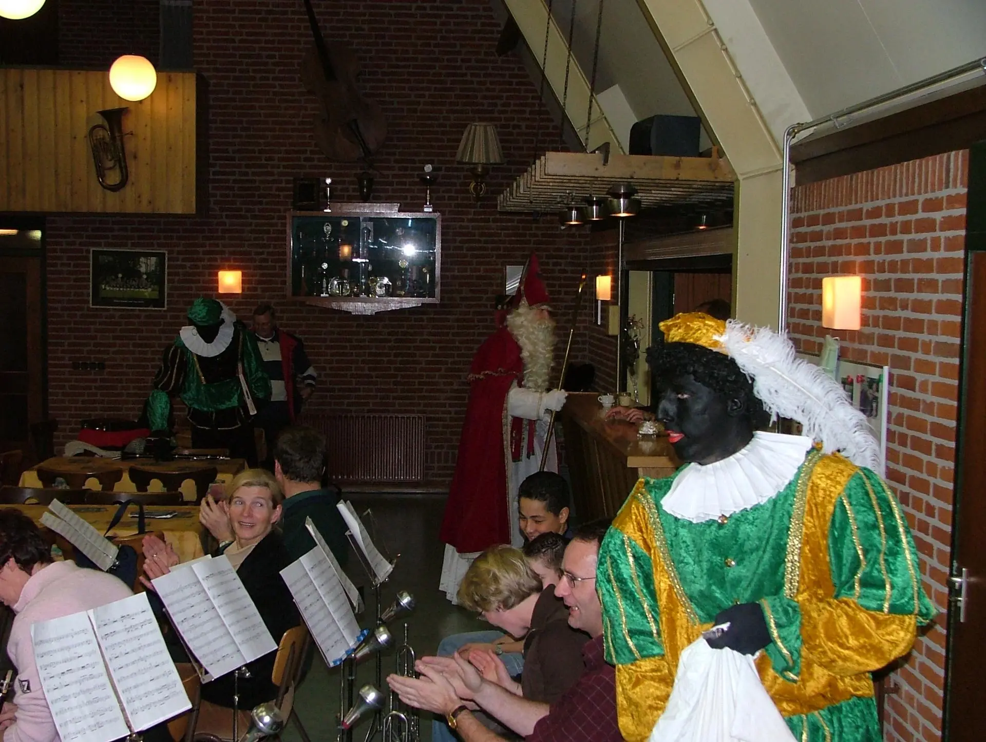 DSCF0788_album_Sinterklaas_bij_Amicitia_202104220933111