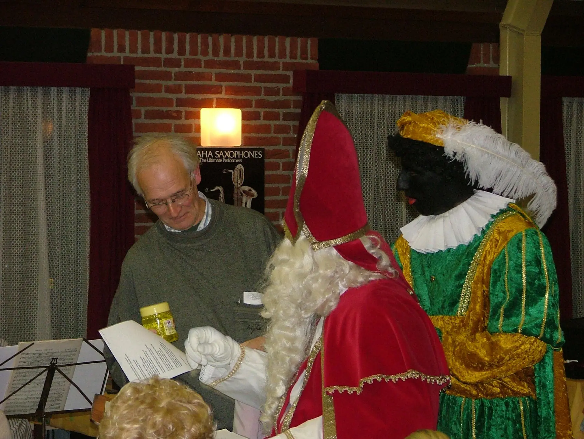 DSCF0832_album_Sinterklaas_bij_Amicitia_202104220933341
