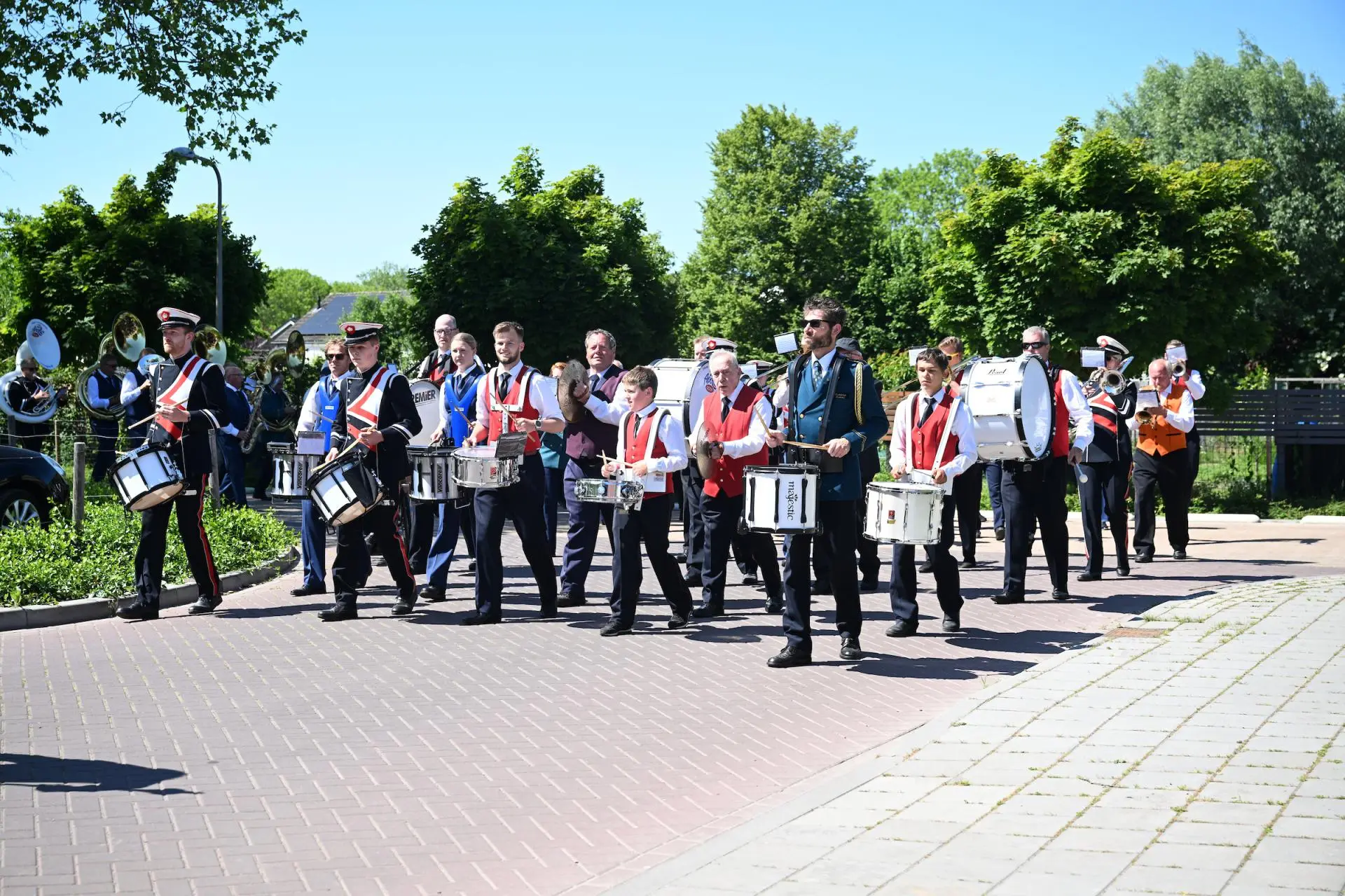 eb230603_amicitia104_album_Reunie_202306042115161
