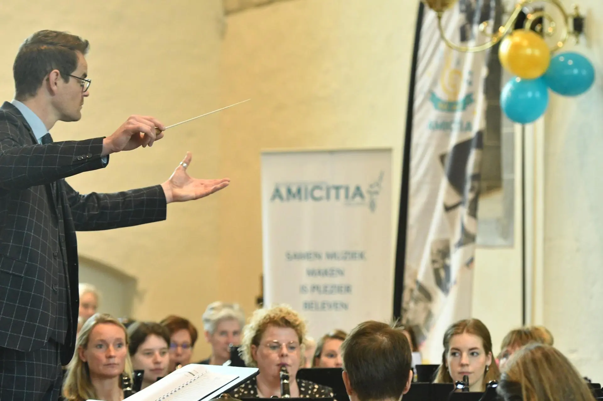 eb230325_amicitia061_album_Concert_REMEMBER_202303301017161