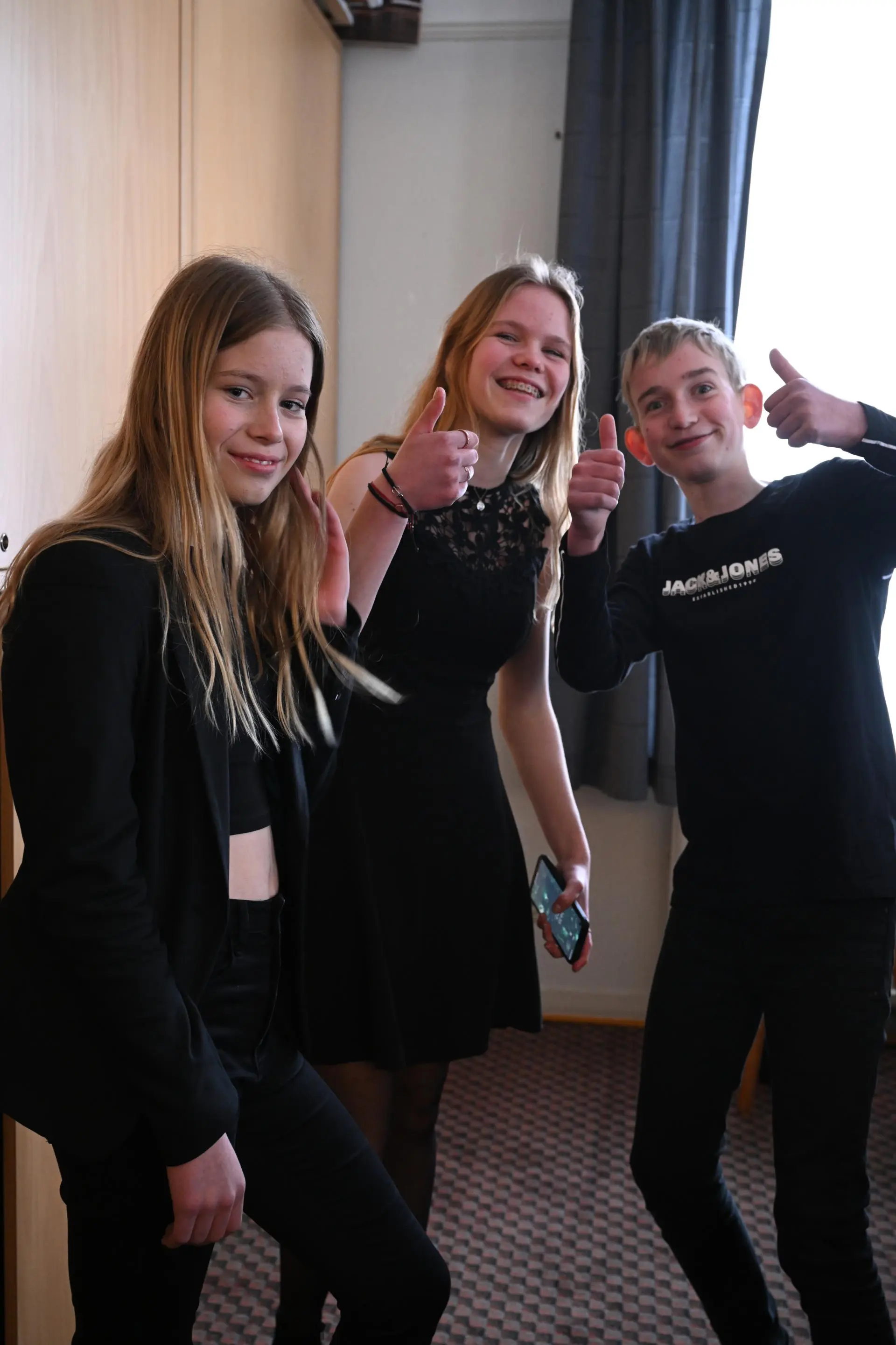 eb230325_amicitia117_album_Concert_REMEMBER_202303301017501