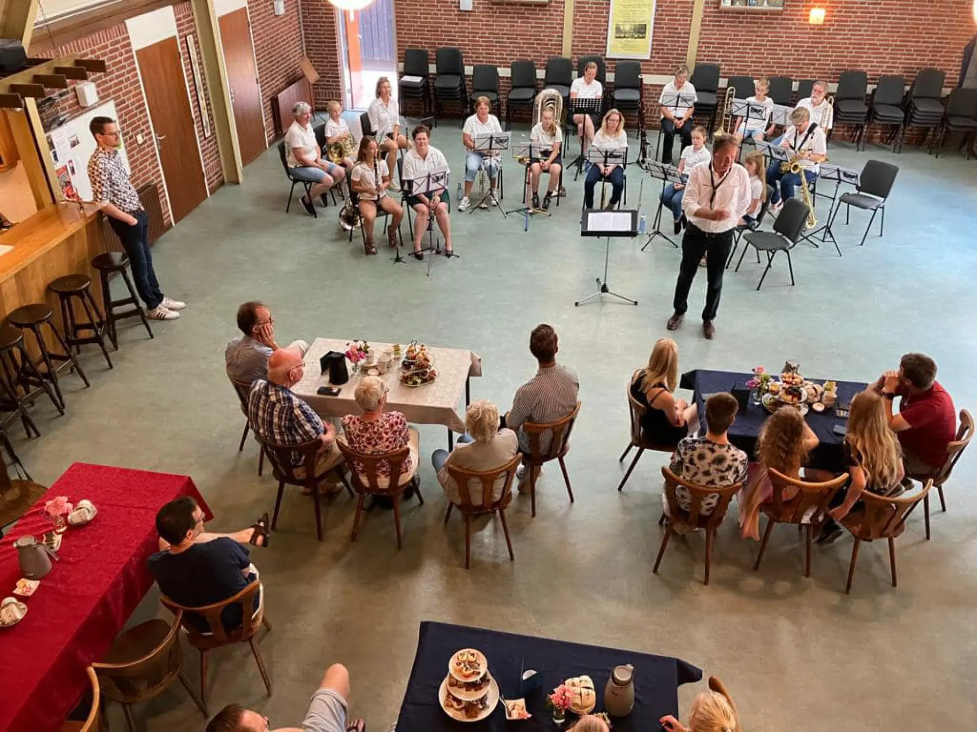 290013647_5446271488729058_1534852740106394706_n_album_High_Thea_Dubbel_genieten_202208031552181