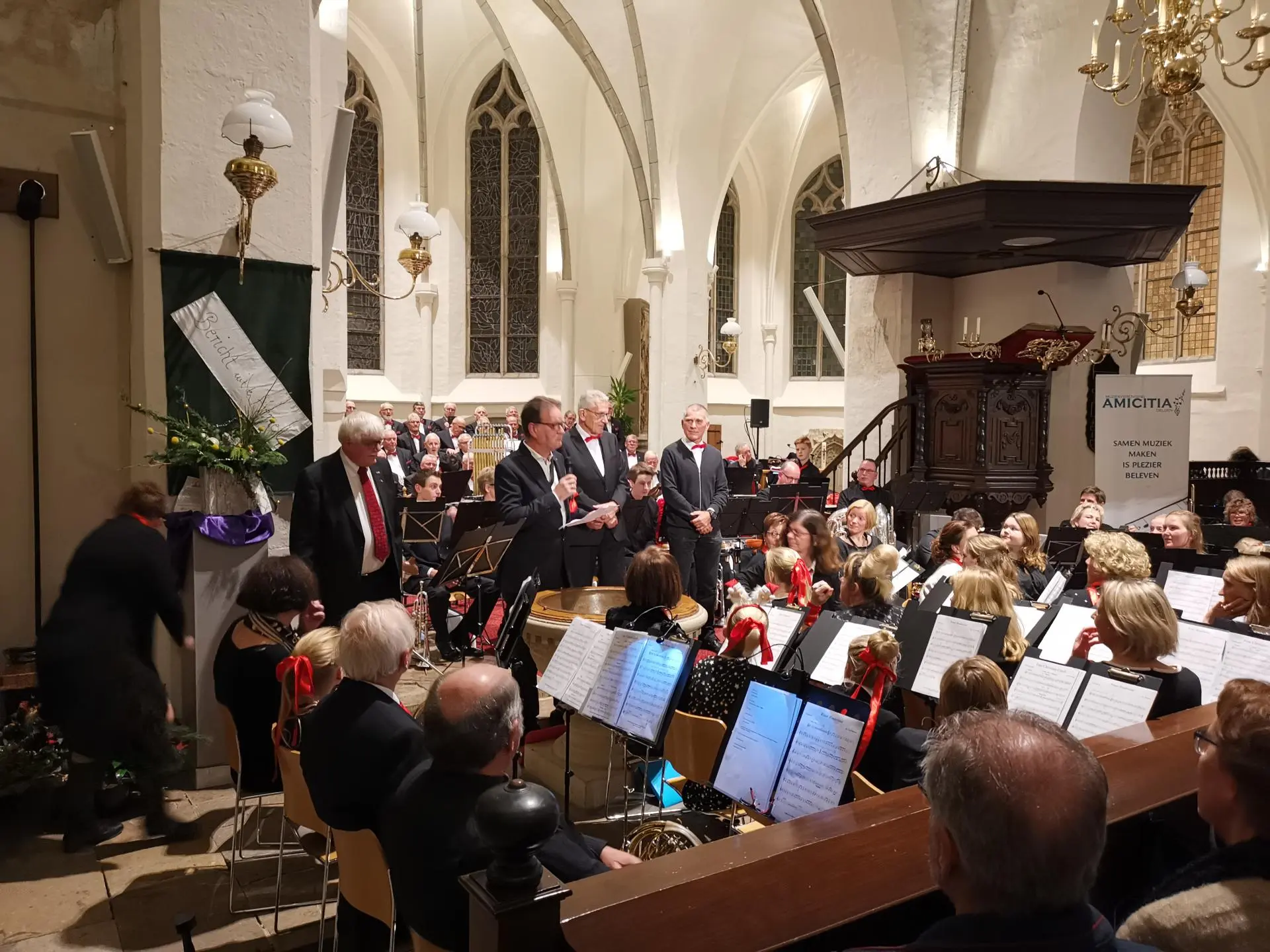 IMG_20181208_205435_album_Kerstconcert_202208031545321