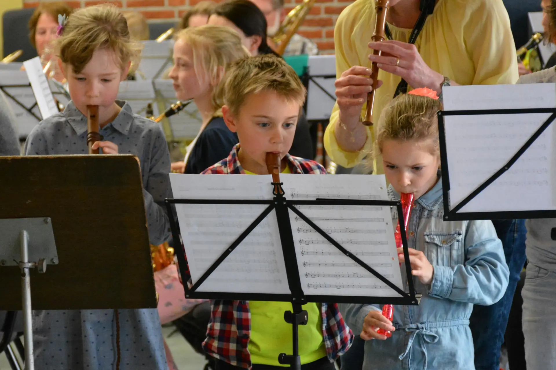 05_Amicitia_Wieger_wordt_wakker_album_Wieger_Wordt_Wakker_202208031543261