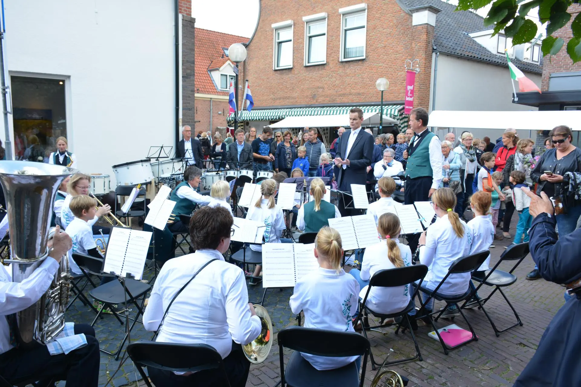 01_Amicitia_Cultureel_Straatfestifal_album_Straatfestival_202208031533031