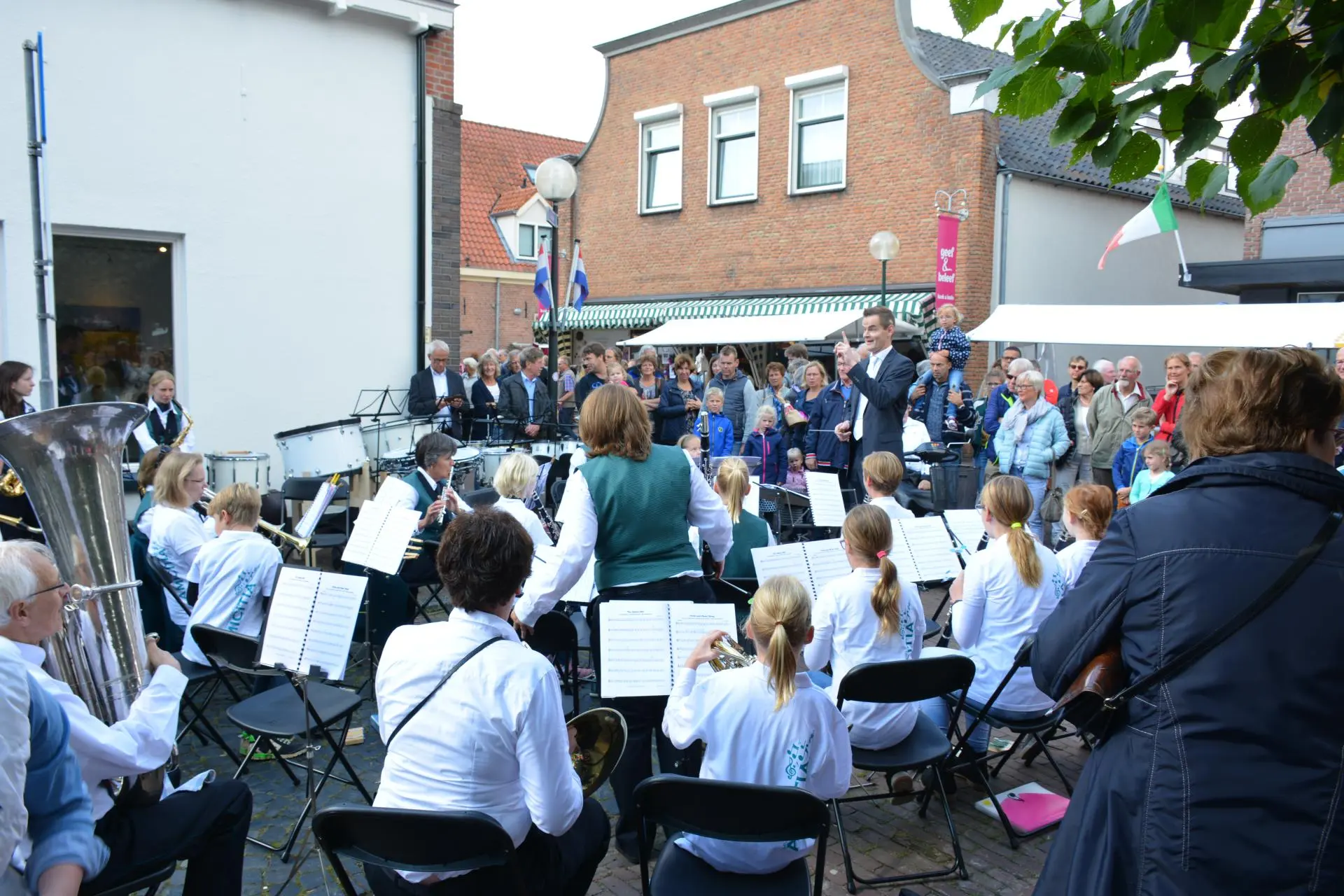 03_Amicitia_Cultureel_Straatfestifal_album_Straatfestival_202208031533131