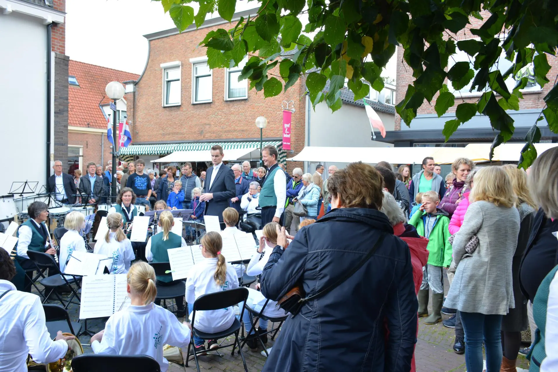 02_Amicitia_Cultureel_Straatfestifal_album_Straatfestival_202208031533141