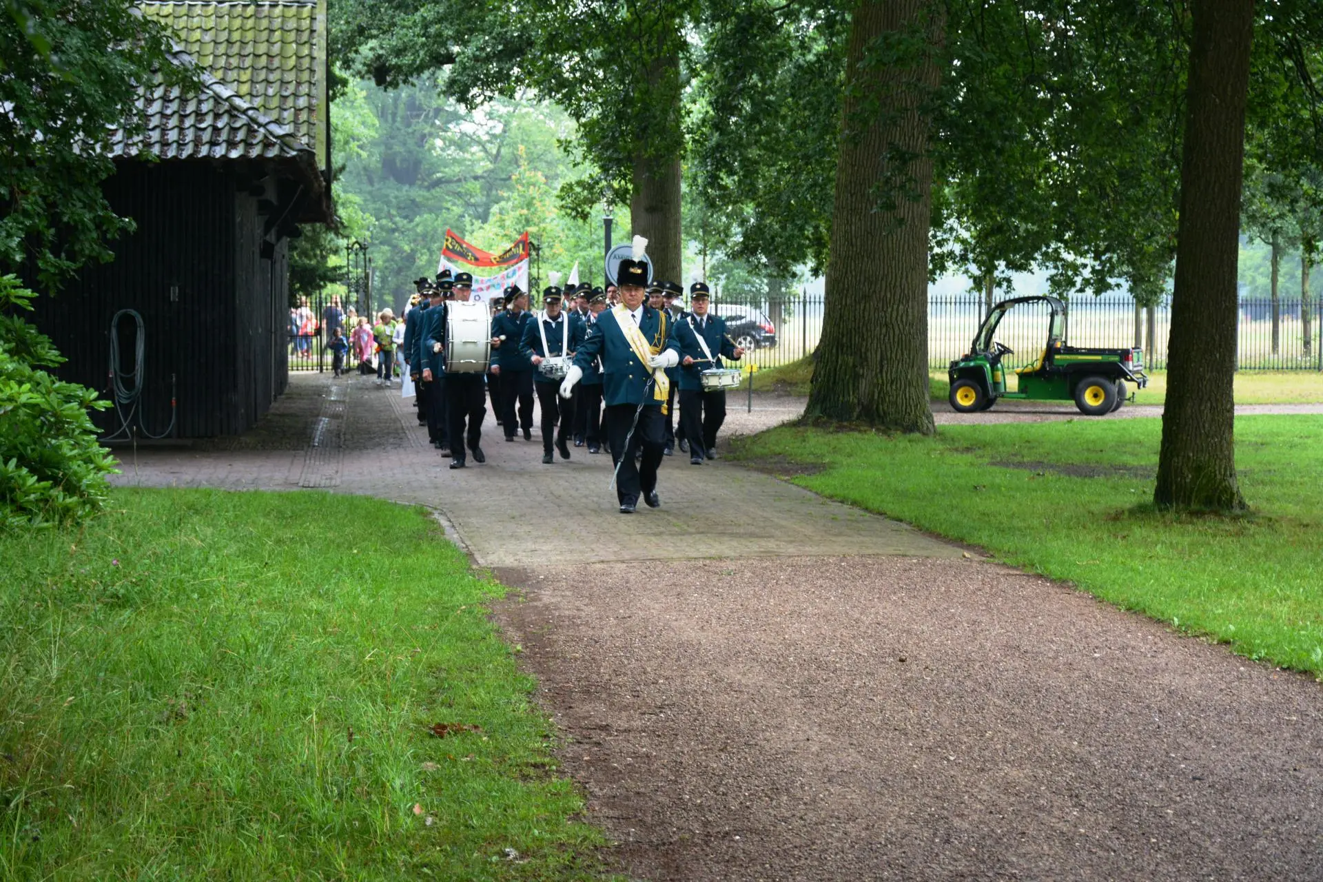 12_Amicitia_avondvierdaagse_album_Avondvierdaagse_202208031530261