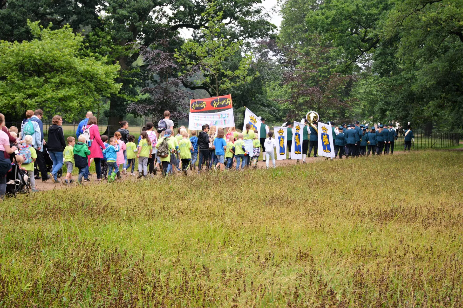 21_Amicitia_avondvierdaagse_album_Avondvierdaagse_202208031530301