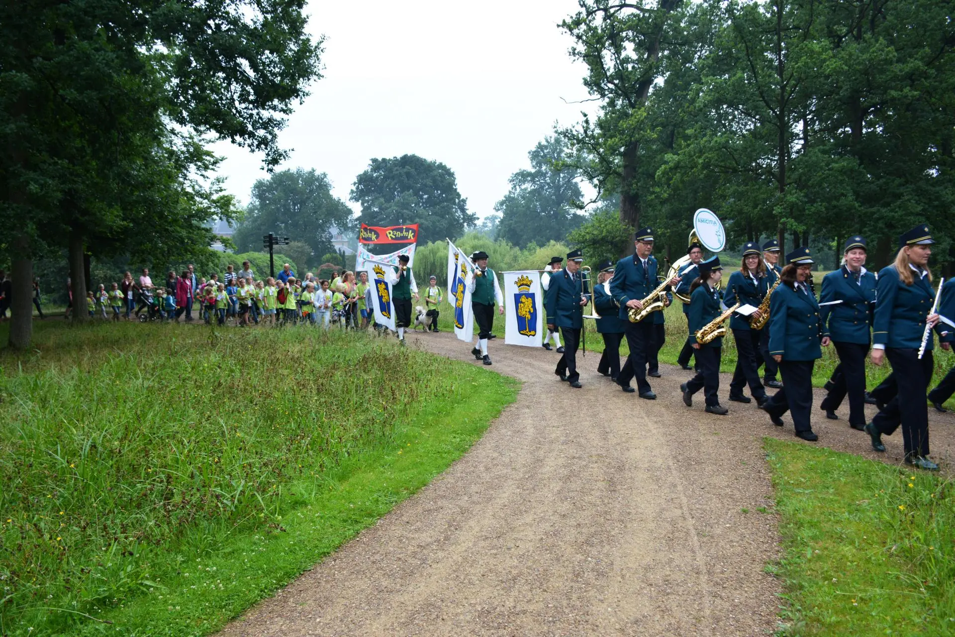 16_Amicitia_avondvierdaagse_album_Avondvierdaagse_202208031530321