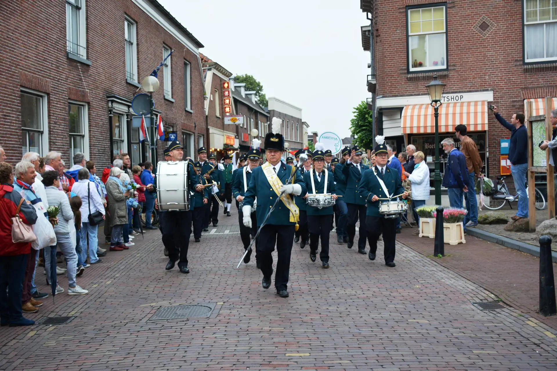 29_Amicitia_avondvierdaagse_album_Avondvierdaagse_202208031530421