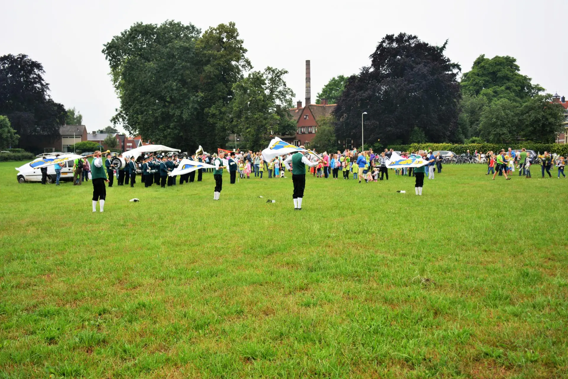 41_Amicitia_avondvierdaagse_album_Avondvierdaagse_202208031530451