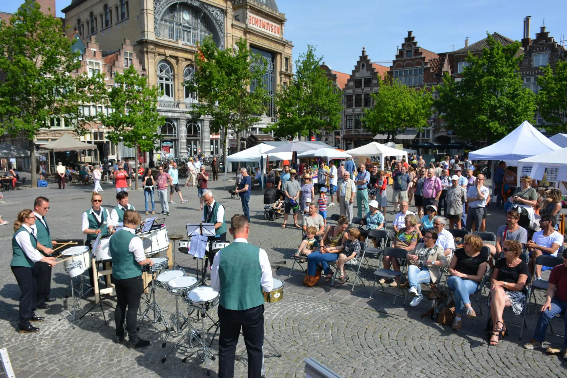 D009_Gent_Vrijdagmarkt_album_Amicitia_concertreis_Gent_Dag_4_202208031525271