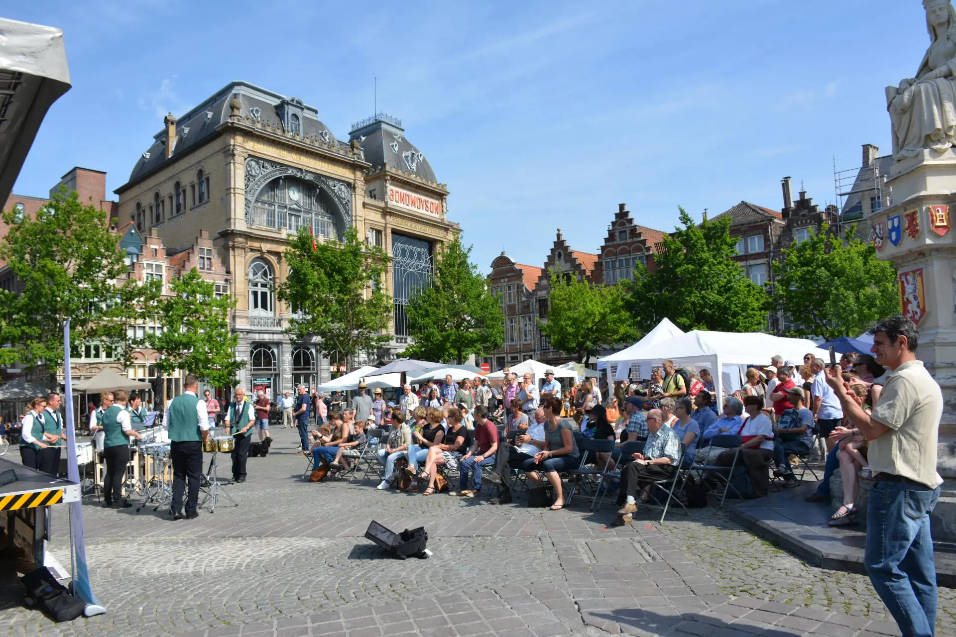 D008_Gent_Vrijdagmarkt_album_Amicitia_concertreis_Gent_Dag_4_202208031525381