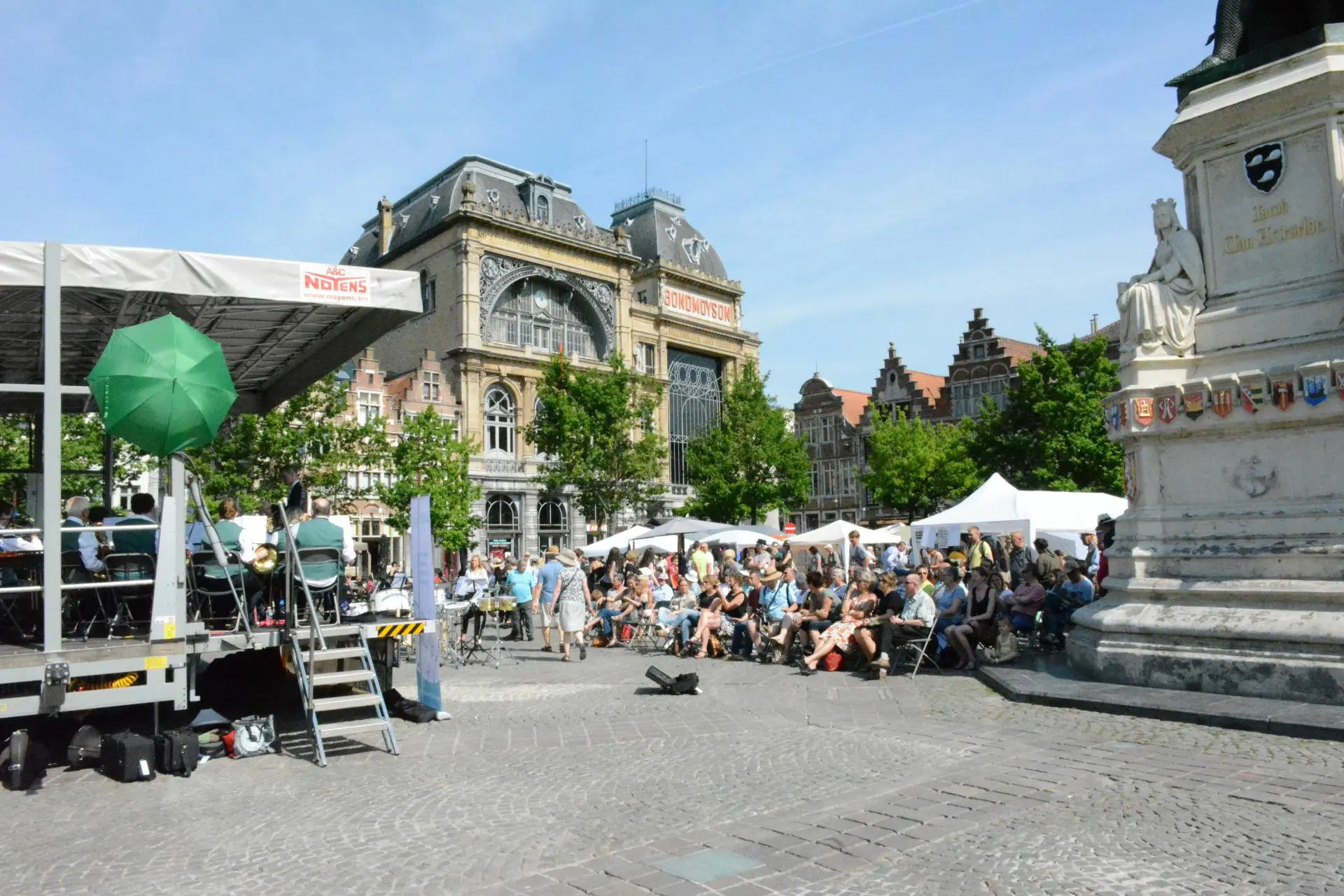 D053_Gent_Vrijdagmarkt_album_Amicitia_concertreis_Gent_Dag_4_202208031526181