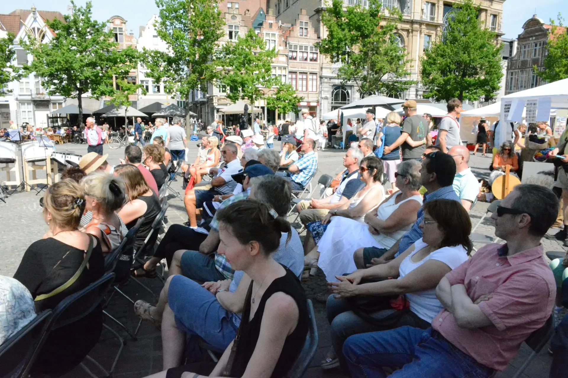 D055_Gent_Vrijdagmarkt_album_Amicitia_concertreis_Gent_Dag_4_202208031526281