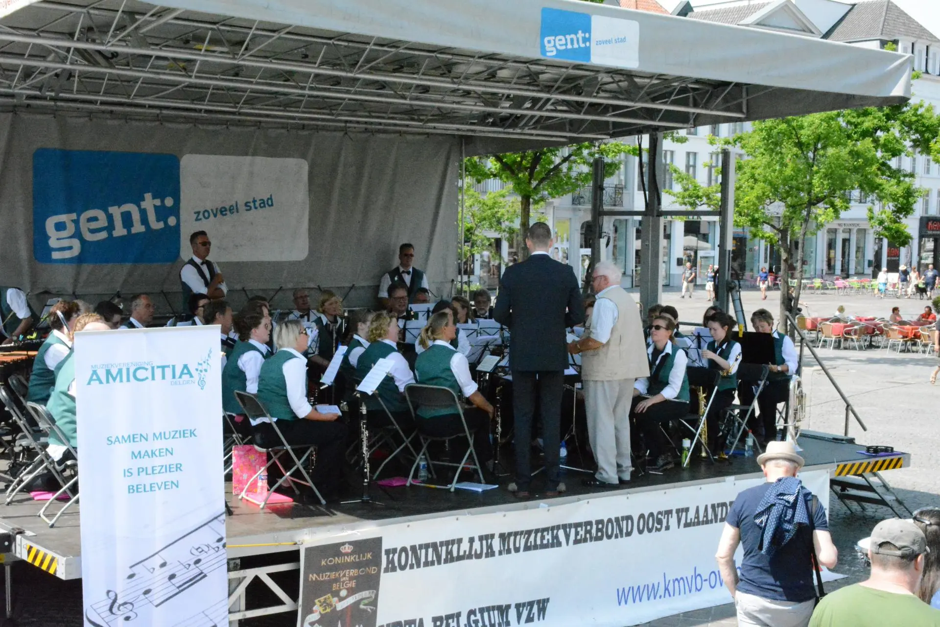 D075_Gent_Vrijdagmarkt_album_Amicitia_concertreis_Gent_Dag_4_202208031526401
