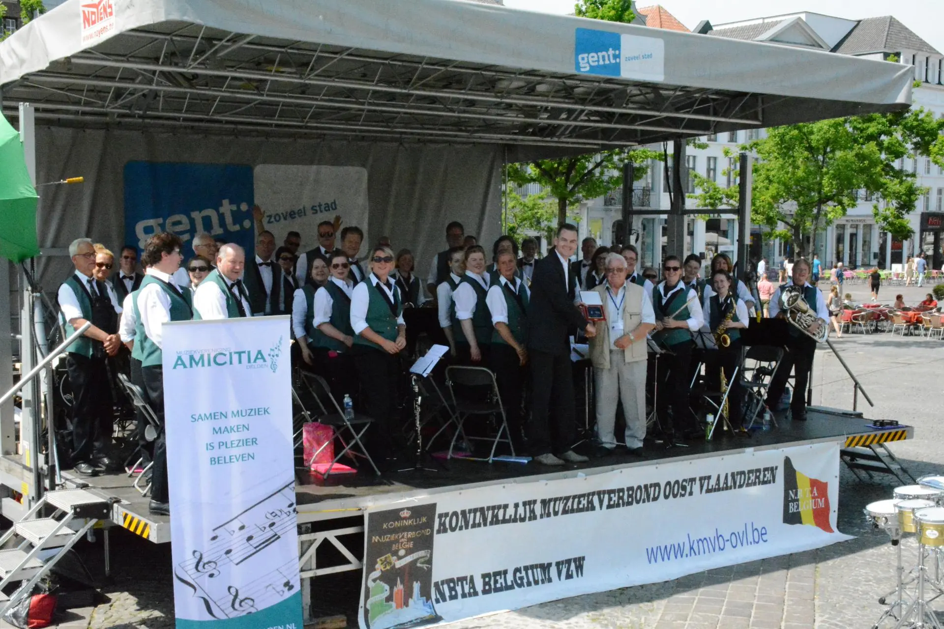 D082_Gent_Vrijdagmarkt_album_Amicitia_concertreis_Gent_Dag_4_202208031526481