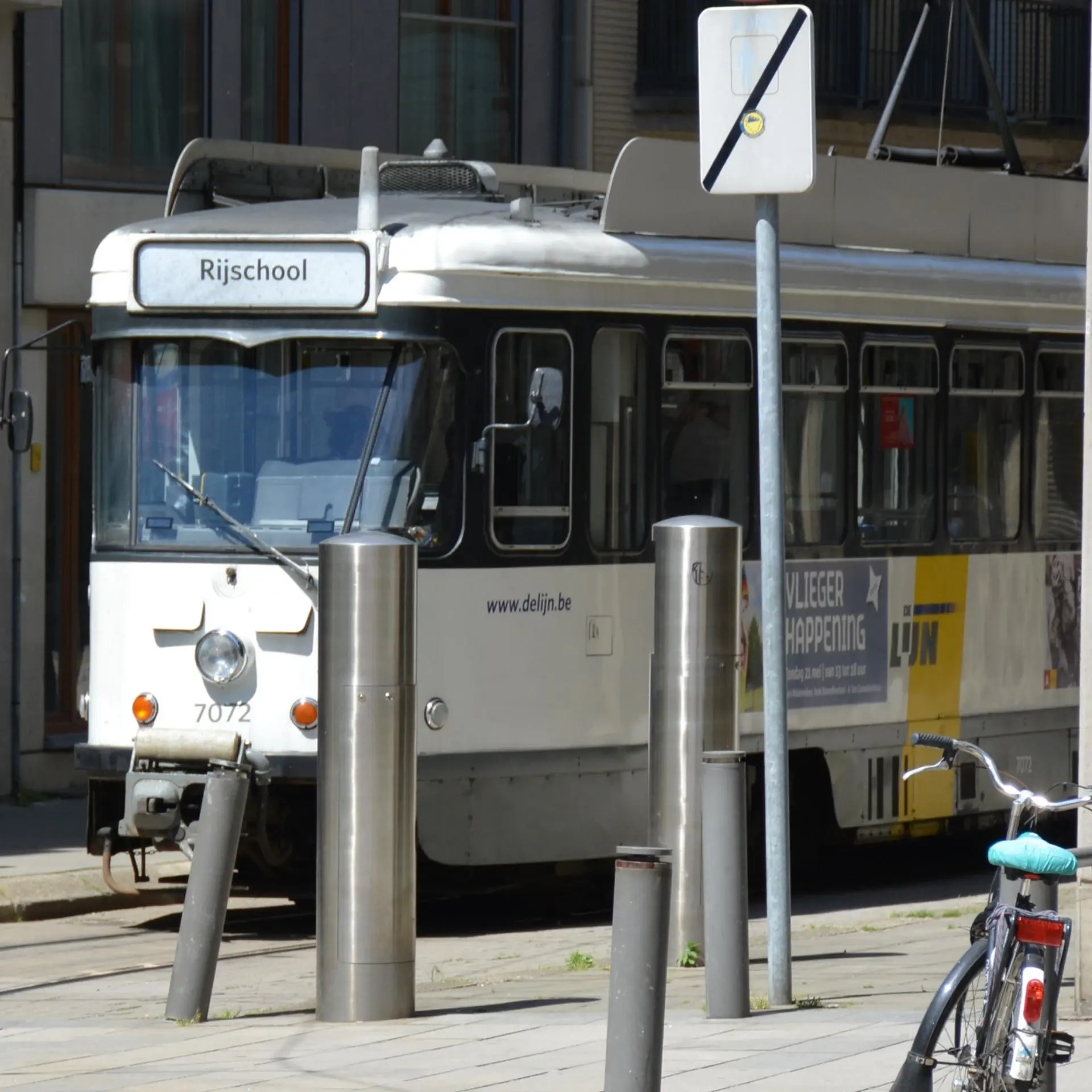C029_Antwerpen_Tram_Rijschool_album_Amicitia_concertreis_Gent_Dag_3_202208031523301