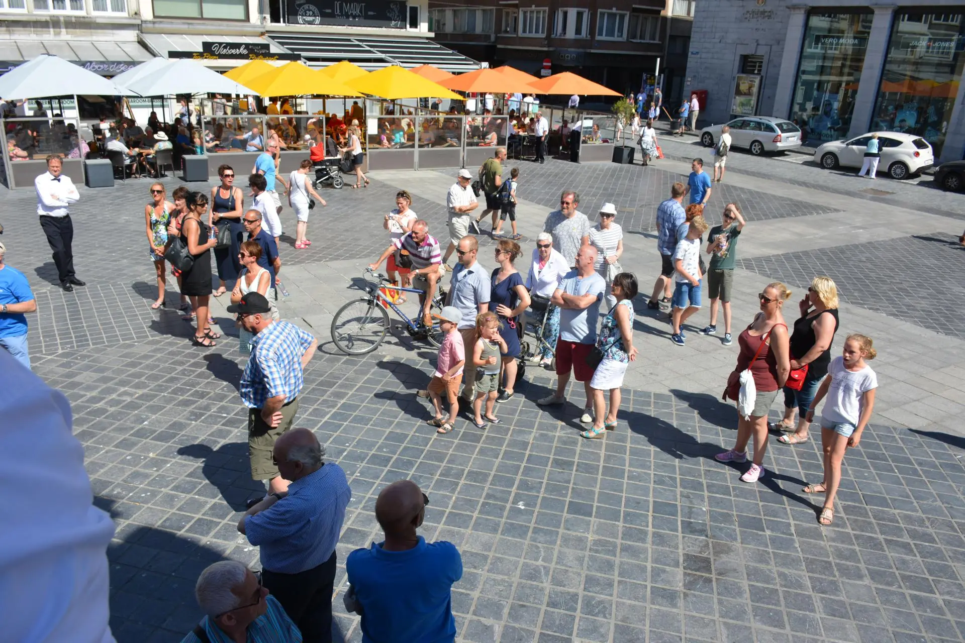 B138_Oostende_Wapenplein_album_Amicitia_concertreis_Gent_Dag_2_202208031520291