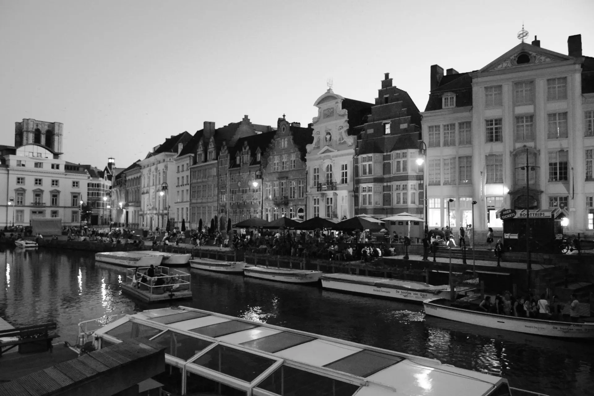 B261_Gent_by_night_album_Amicitia_concertreis_Gent_Dag_2_202208031522031