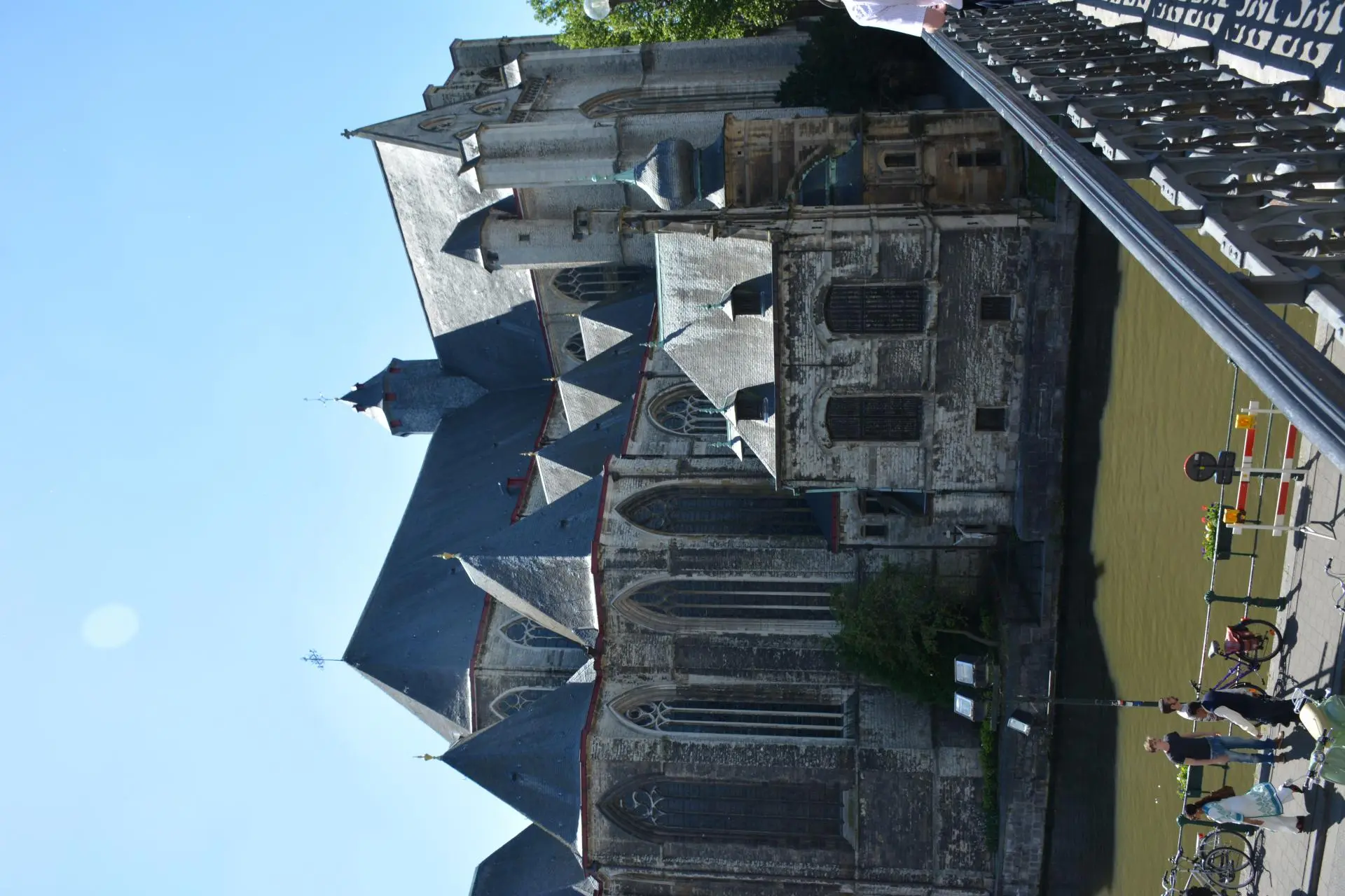 A051_Gent_Sint_Michielskerk_album_Amicitia_concertreis_Gent_Dag_1_202208031510131