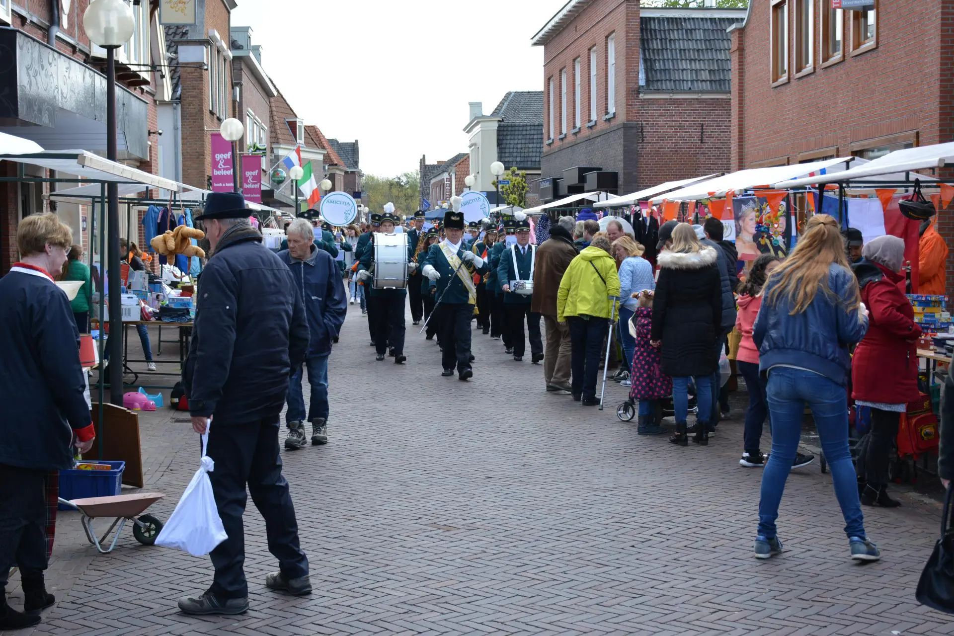 097_Amicitia_Koningsdag_album_Koningsdag_202208031506461