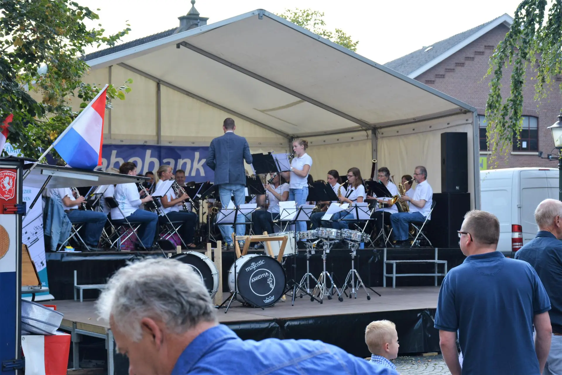 24_Amicitia_Straattheater_album_Straattheater_202208031501091
