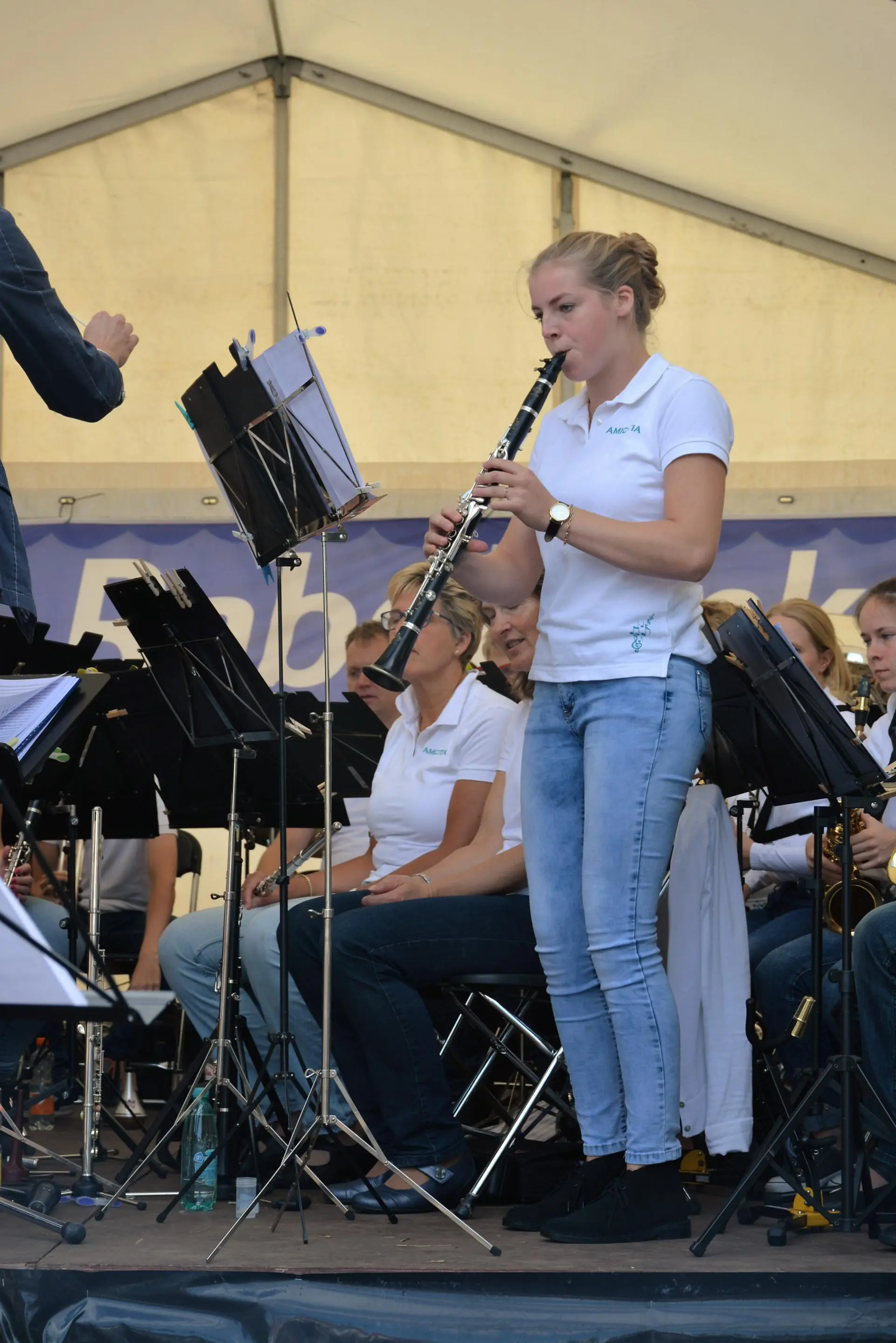 09_Amicitia_Straattheater_album_Straattheater_202208031501041