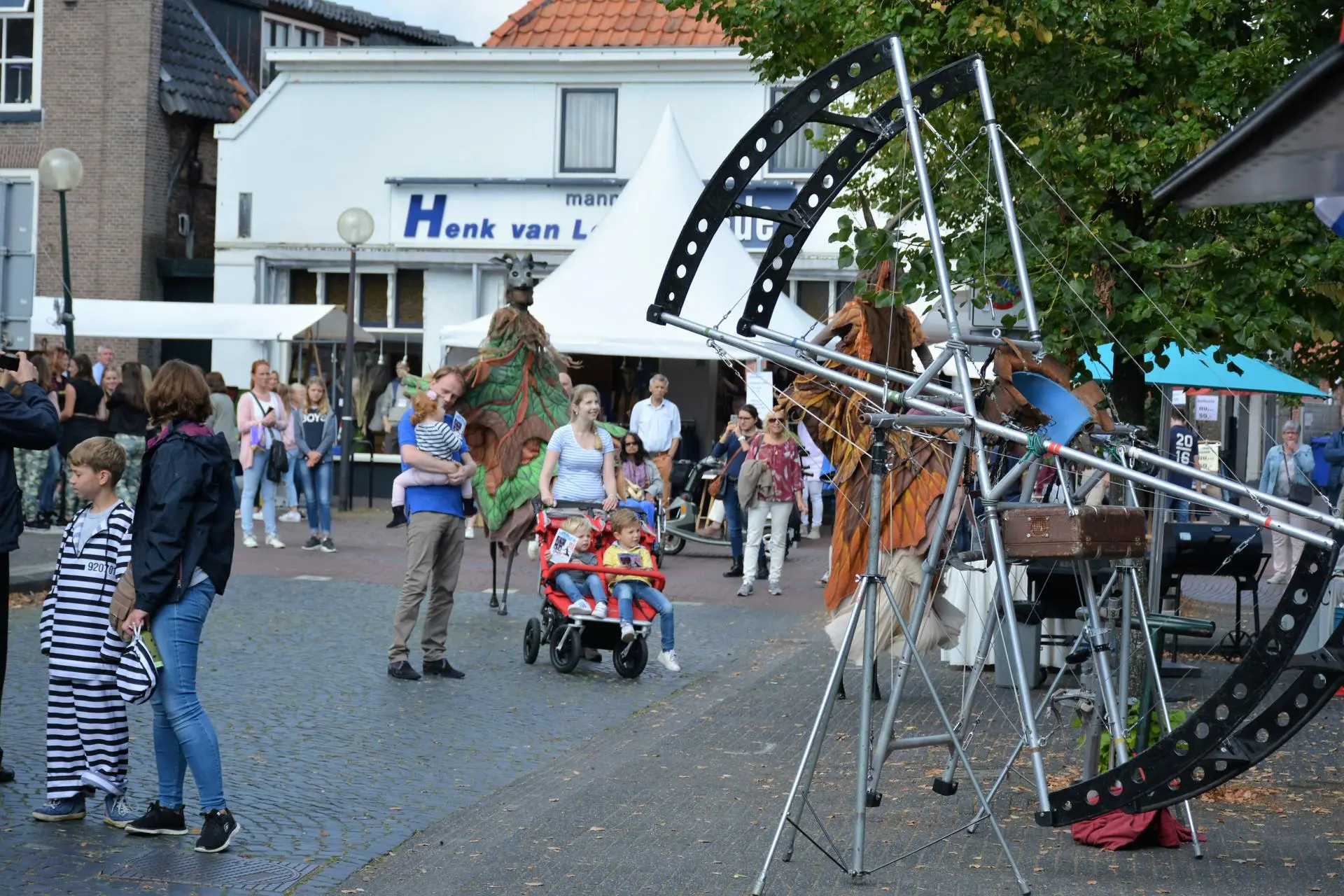 16_Amicitia_Straattheater_album_Straattheater_202208031501051