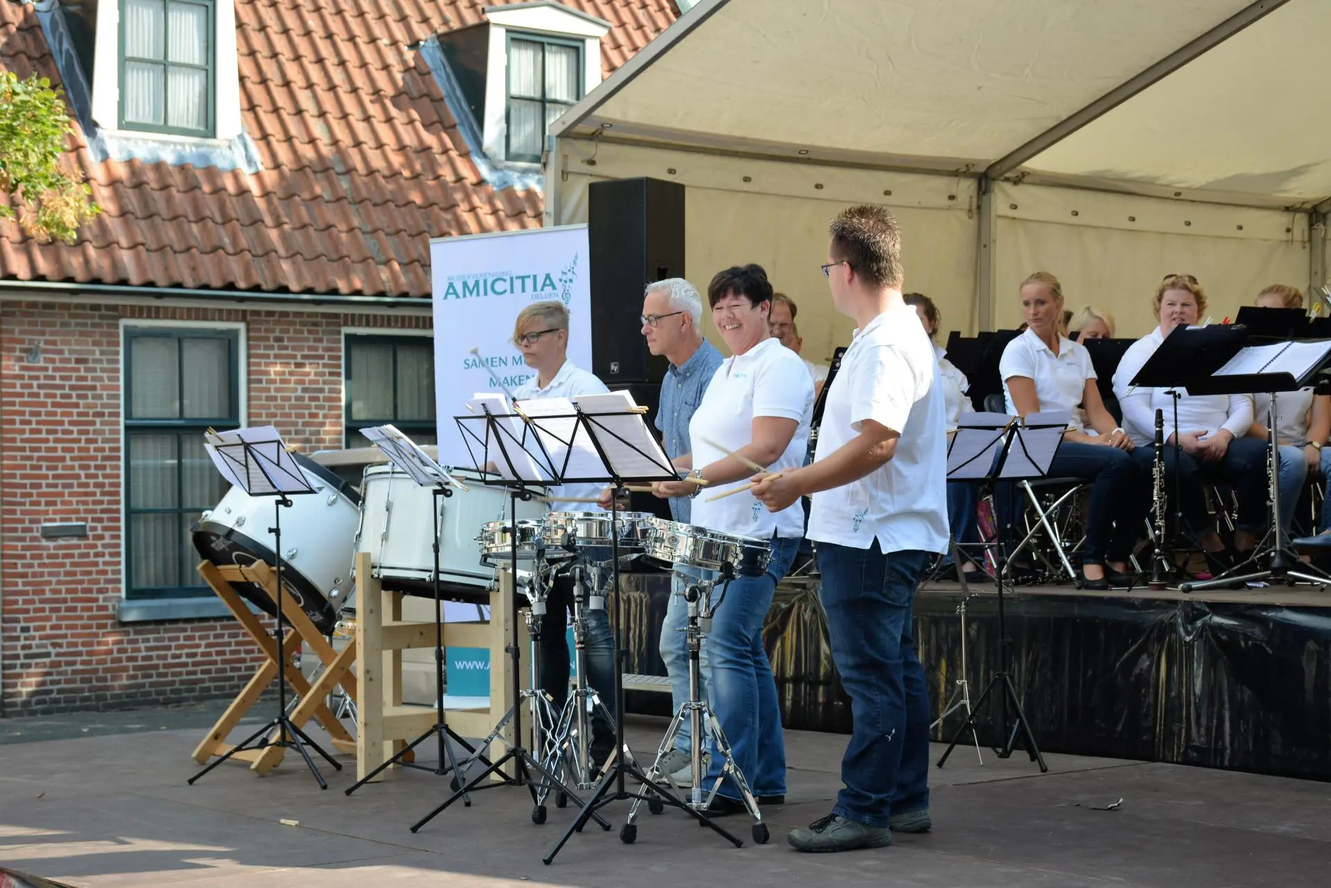 57_Amicitia_Straattheater_album_Straattheater_202208031501181
