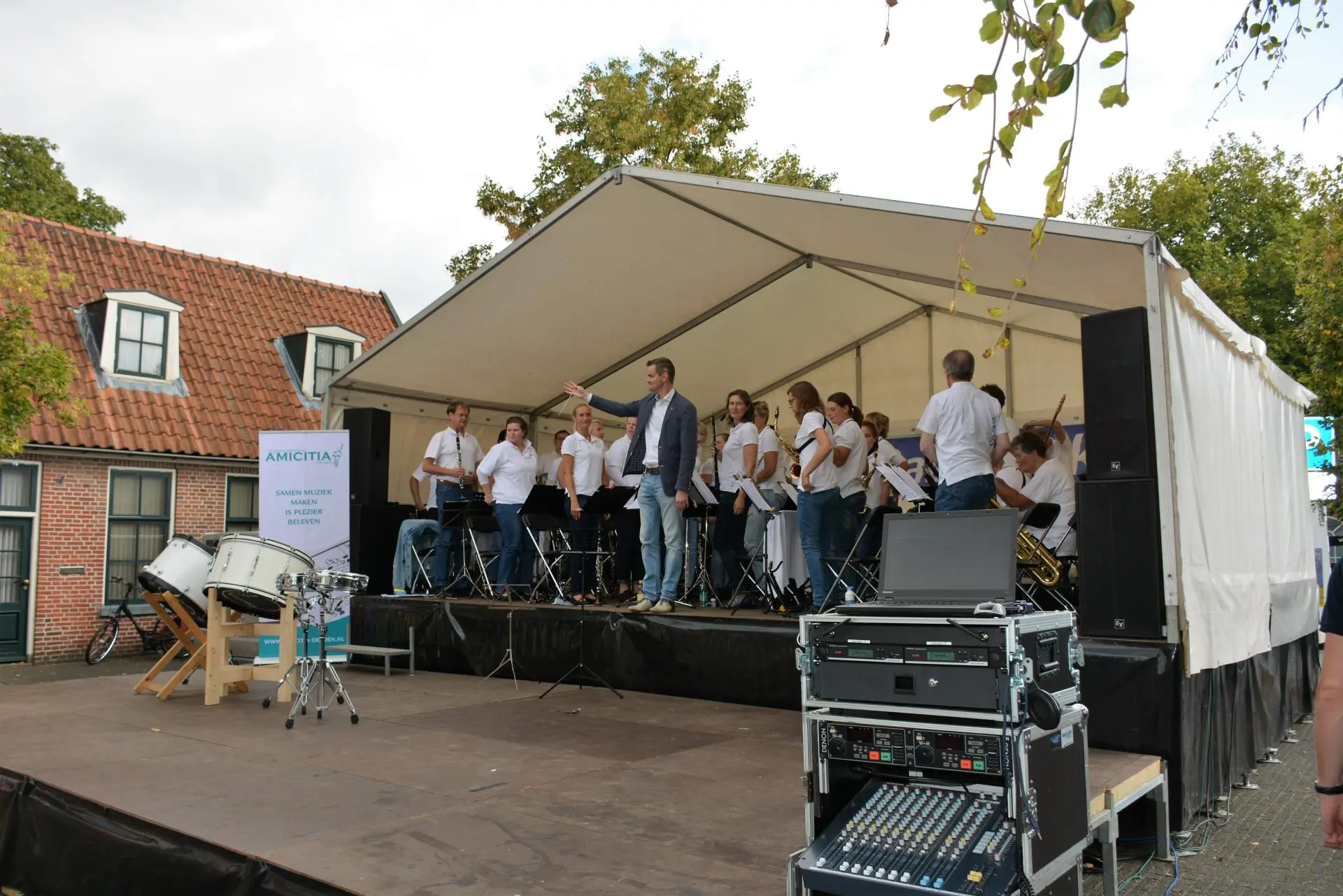 93_Amicitia_Straattheater_album_Straattheater_202208031501301