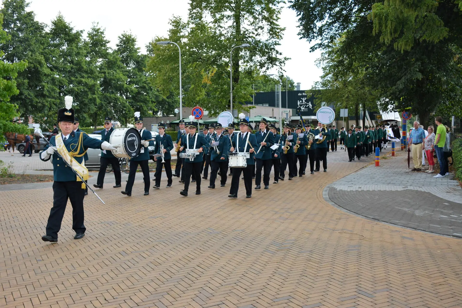 06_Amicitia_schuttersfeesten_album_Schuttersfeesten_202208031500021