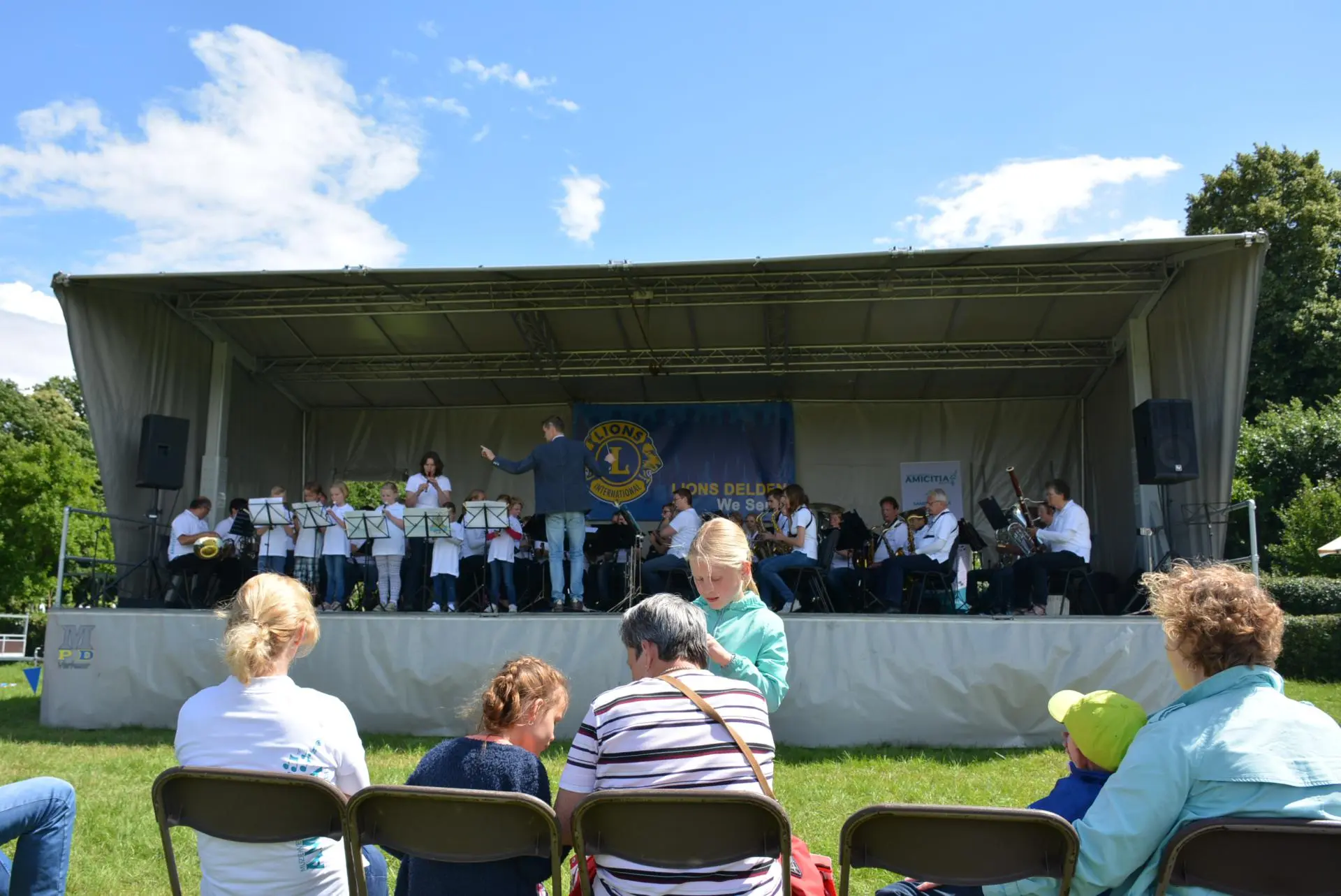 048_Amicitia_40_jaar_Lions_album_40_jaar_Lions_202208031458311