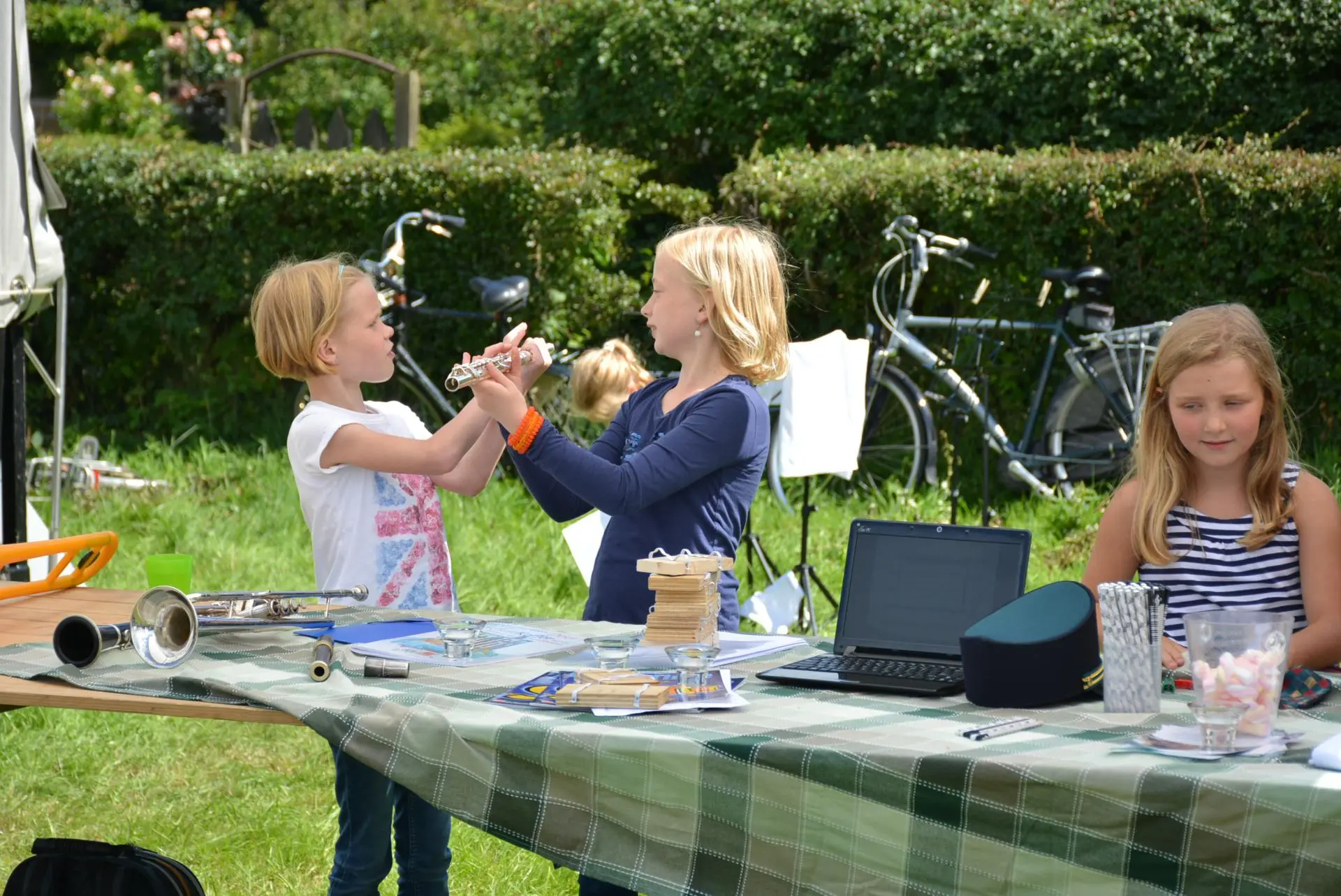 071_Amicitia_40_jaar_Lions_album_40_jaar_Lions_202208031458391