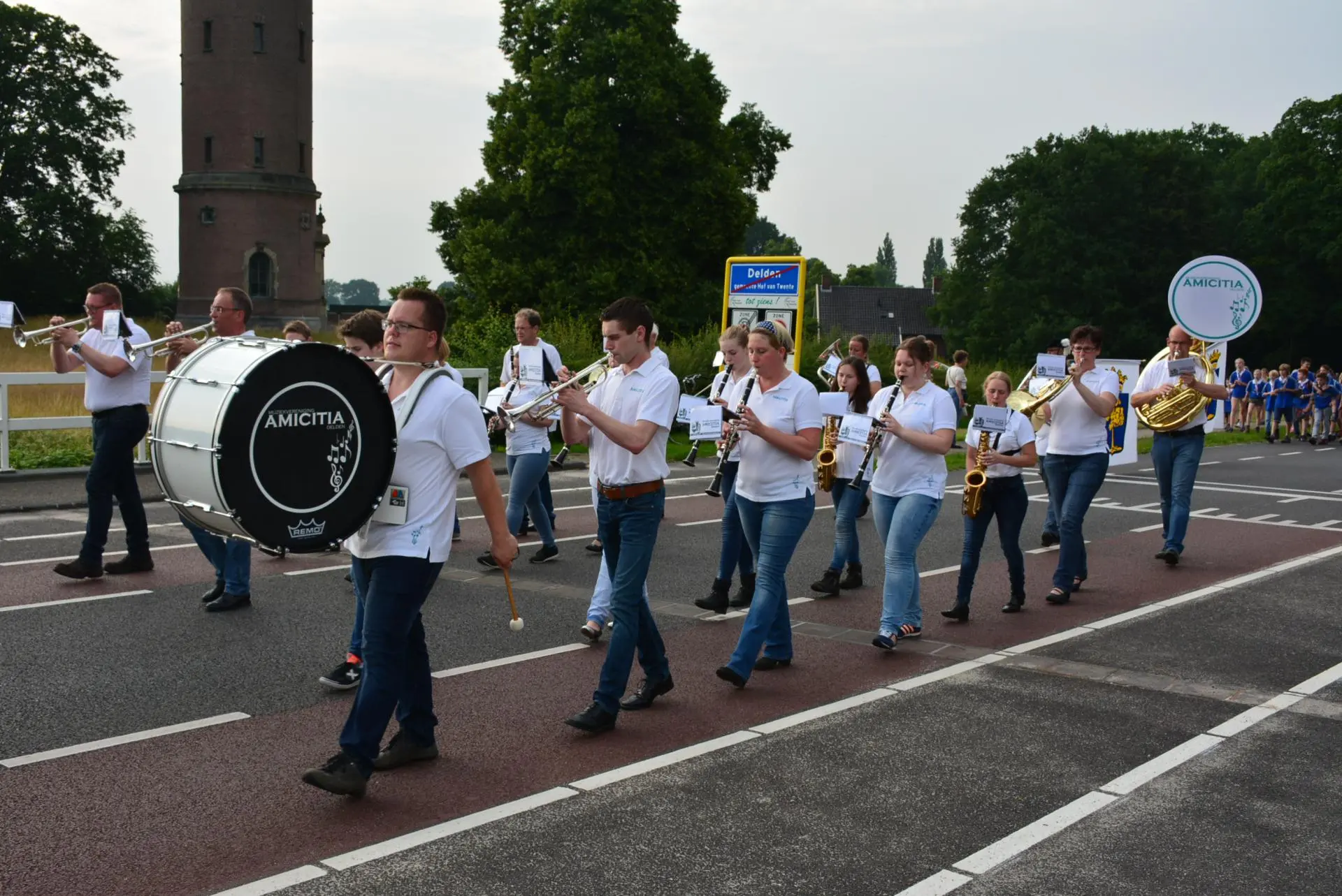 08_Amicitia_avondvierdaagse_album_Avond_vierdaagse_202208031457311