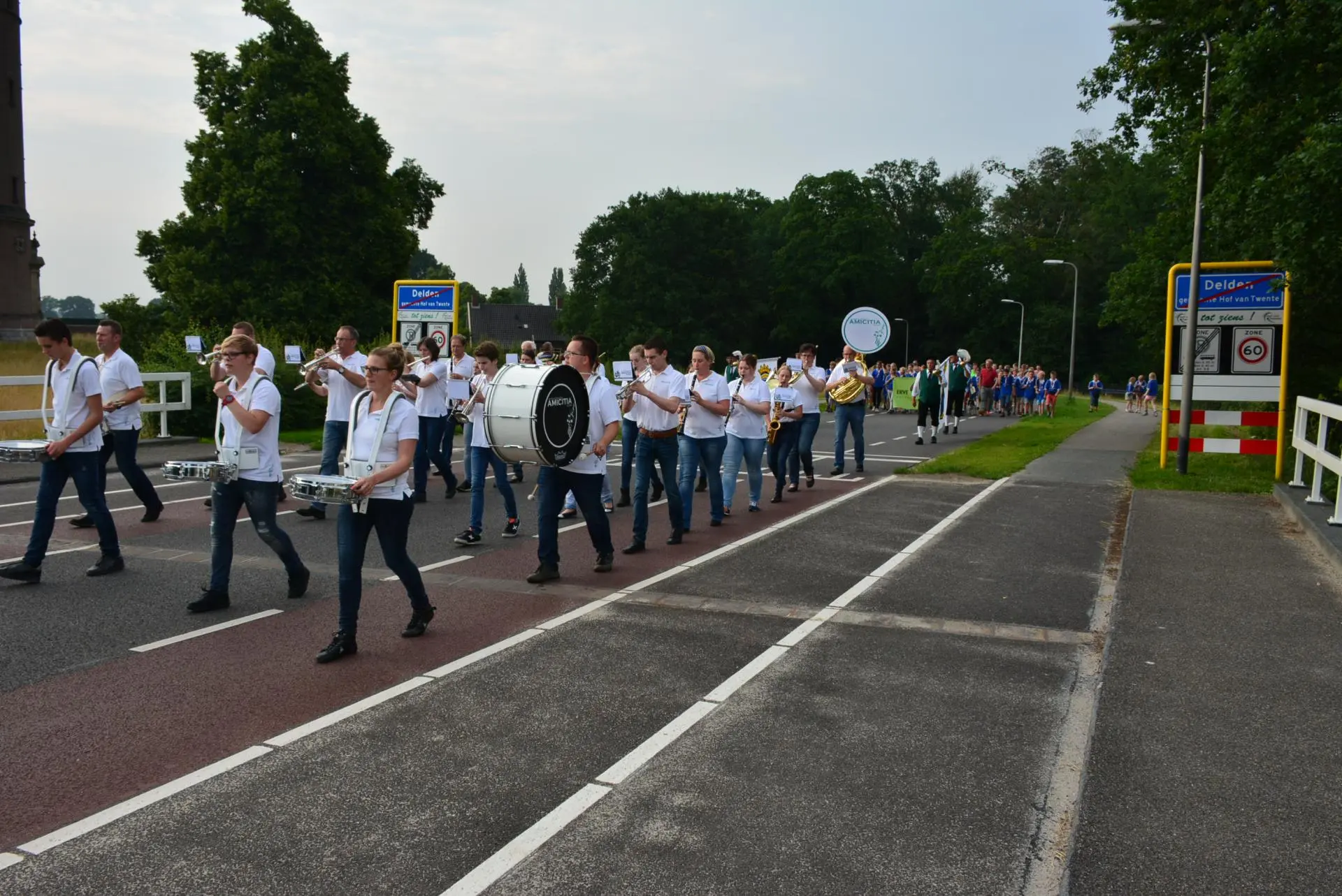 07_Amicitia_avondvierdaagse_album_Avond_vierdaagse_202208031457351