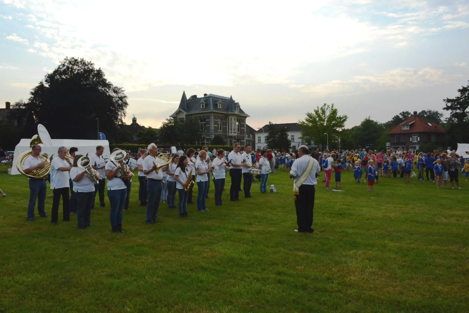 29_Amicitia_avondvierdaagse_album_Avond_vierdaagse_202208031457411