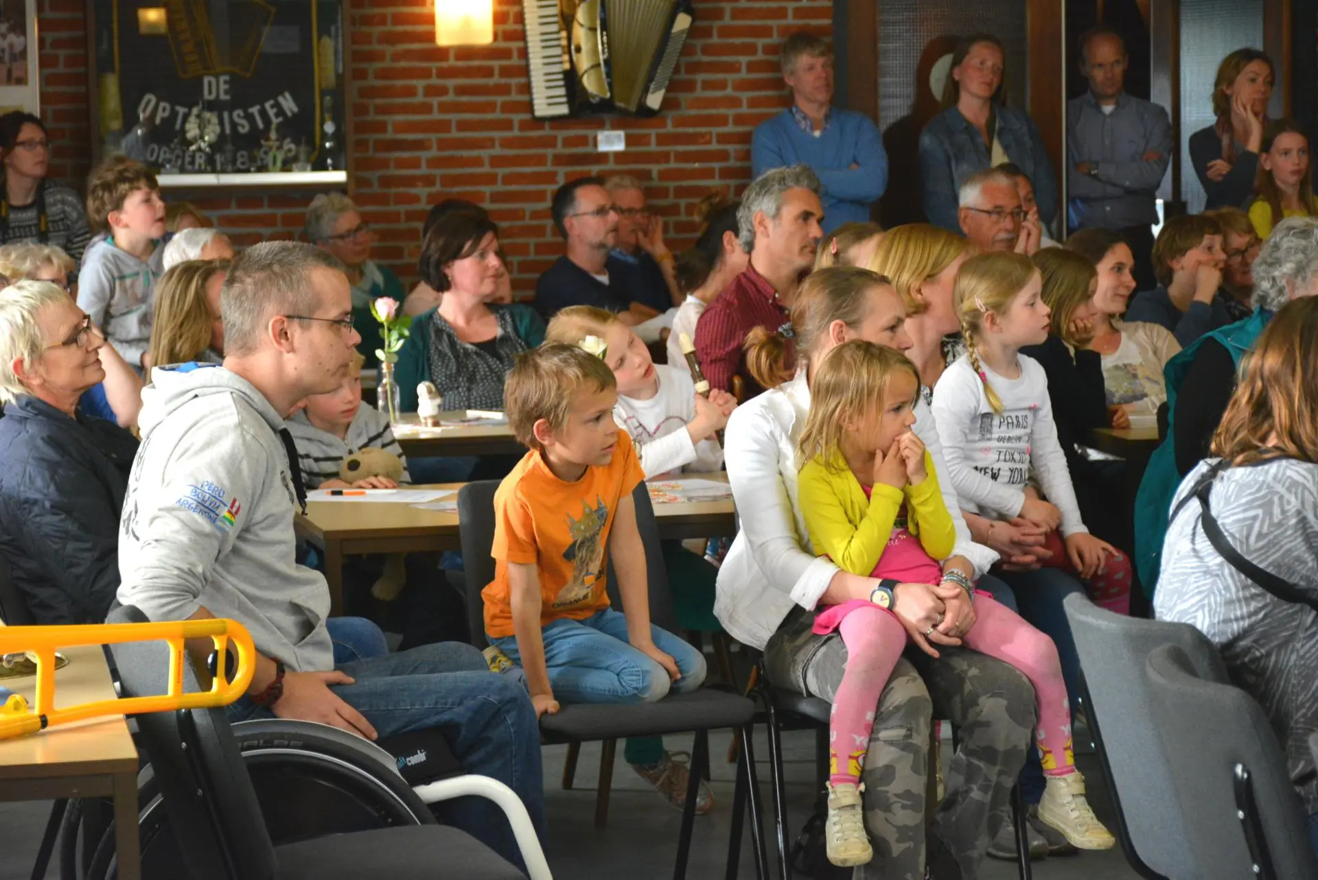 010_Amicitia___Wieger_wordt_wakker_album_Wieger_Wordt_Wakker_202208031453271