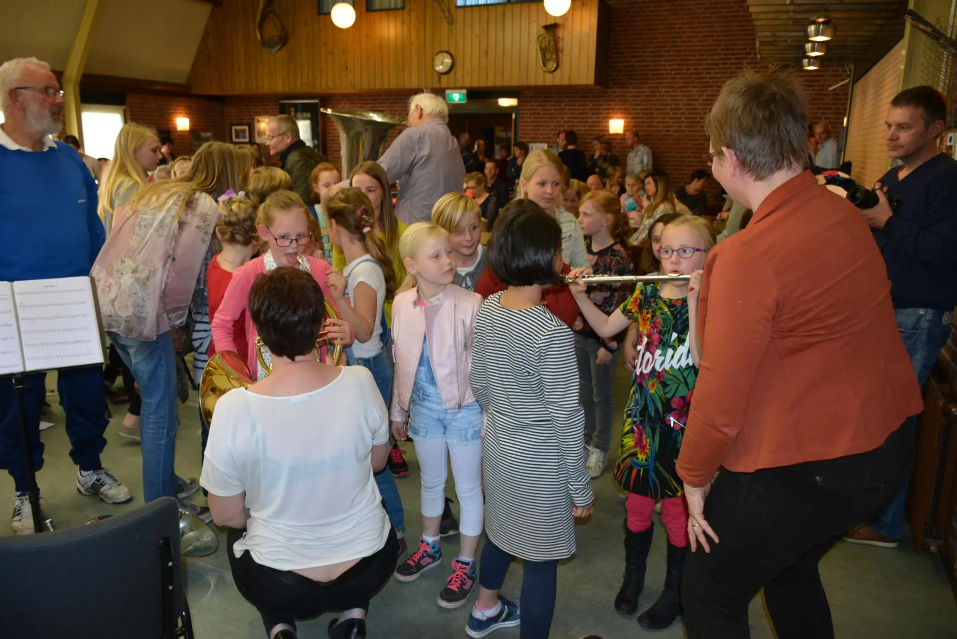 056_Amicitia___Wieger_wordt_wakker_album_Wieger_Wordt_Wakker_202208031453411