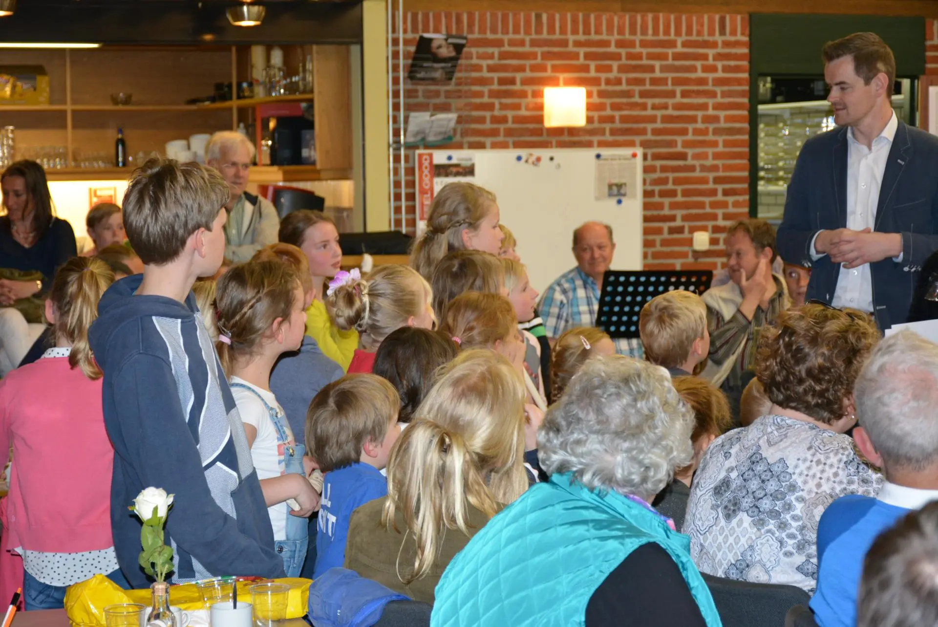 125_Amicitia___Wieger_wordt_wakker_album_Wieger_Wordt_Wakker_202208031454021