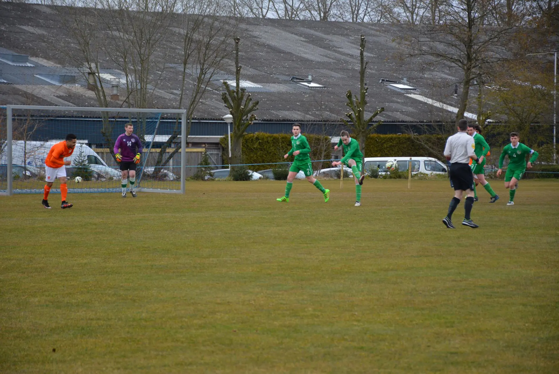 33_Amicitia_CP_voetbal_interland_Nederland___Ierland_album_CP_voetbal_interland_Nederland___Ierland_202208031450391