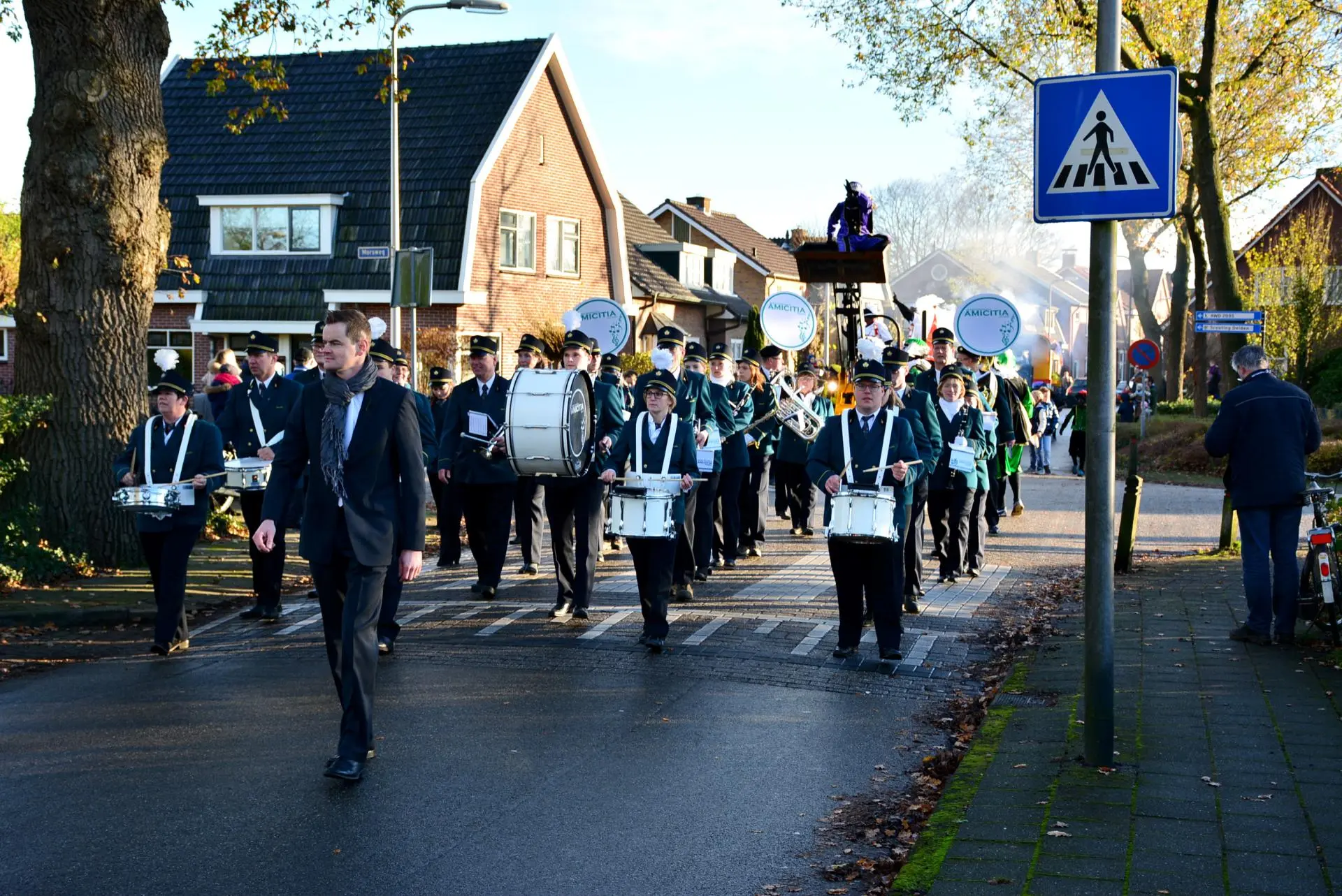 079_Amicitia_intocht_sinterklaas_Delden_album_Sinterklaas_optocht_202208031448211