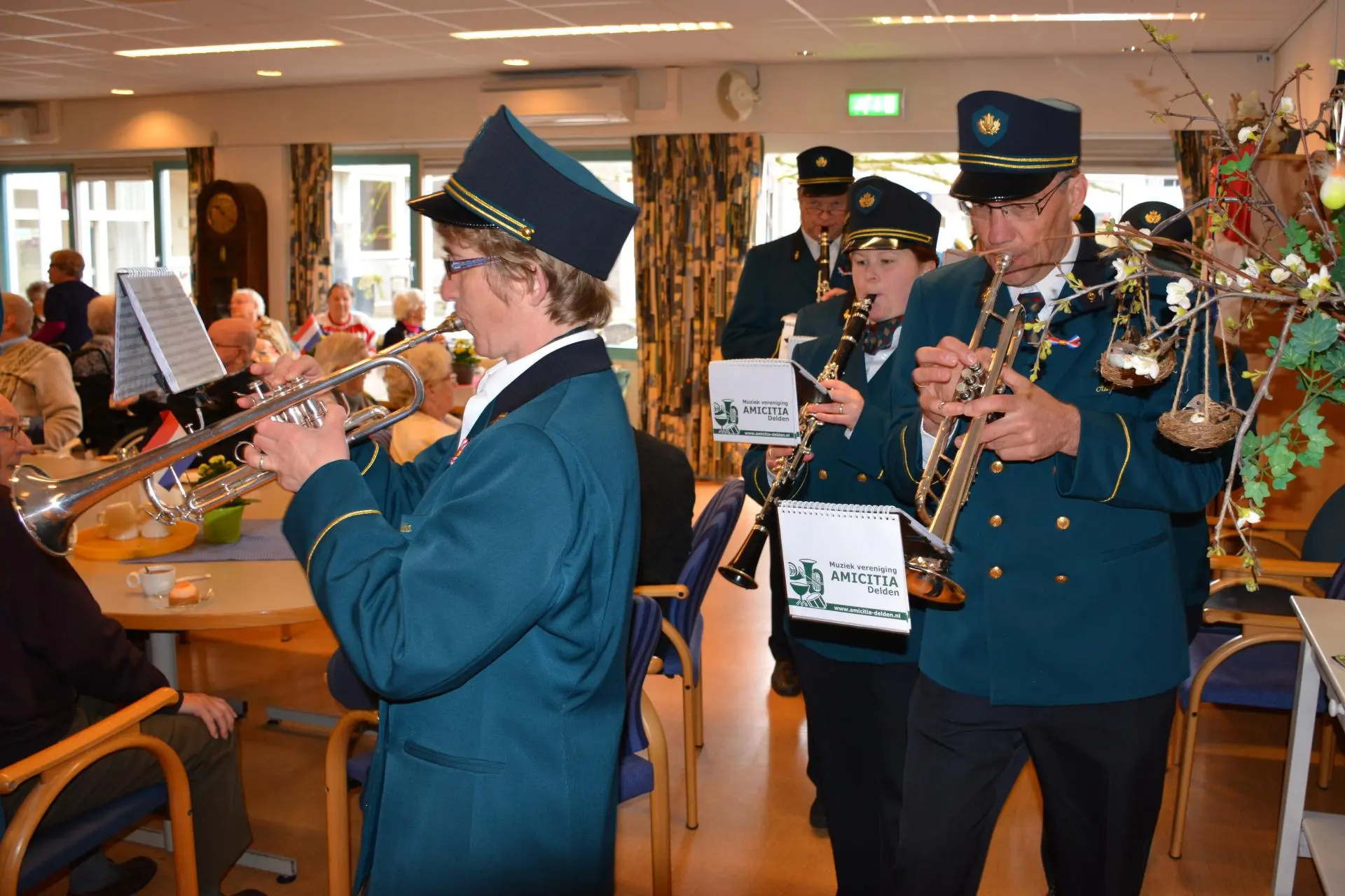 097_Amicitia_album_Koningsdag_202208031439241